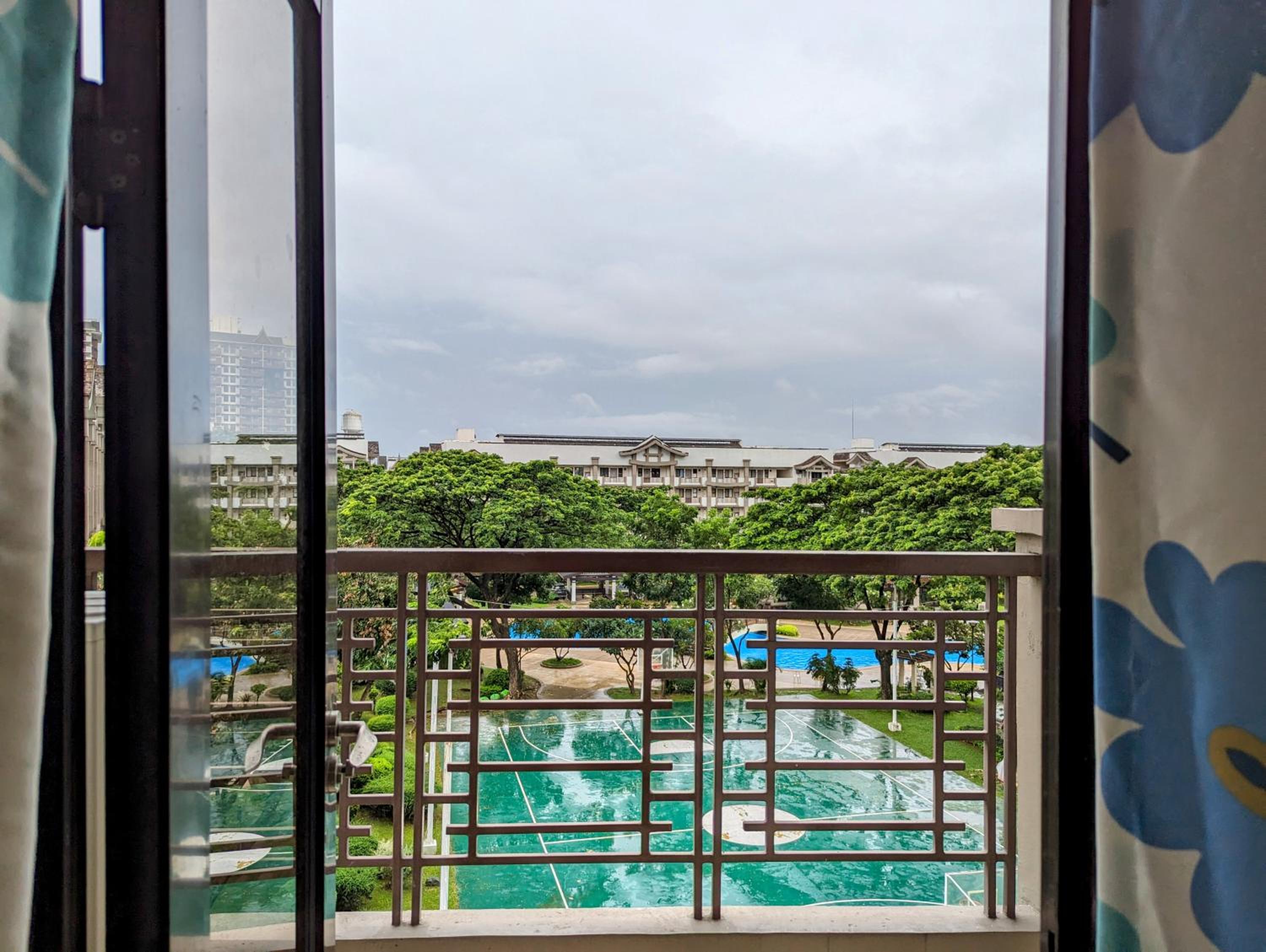 Acacia Estates' The Getaway Taguig Jade Tower