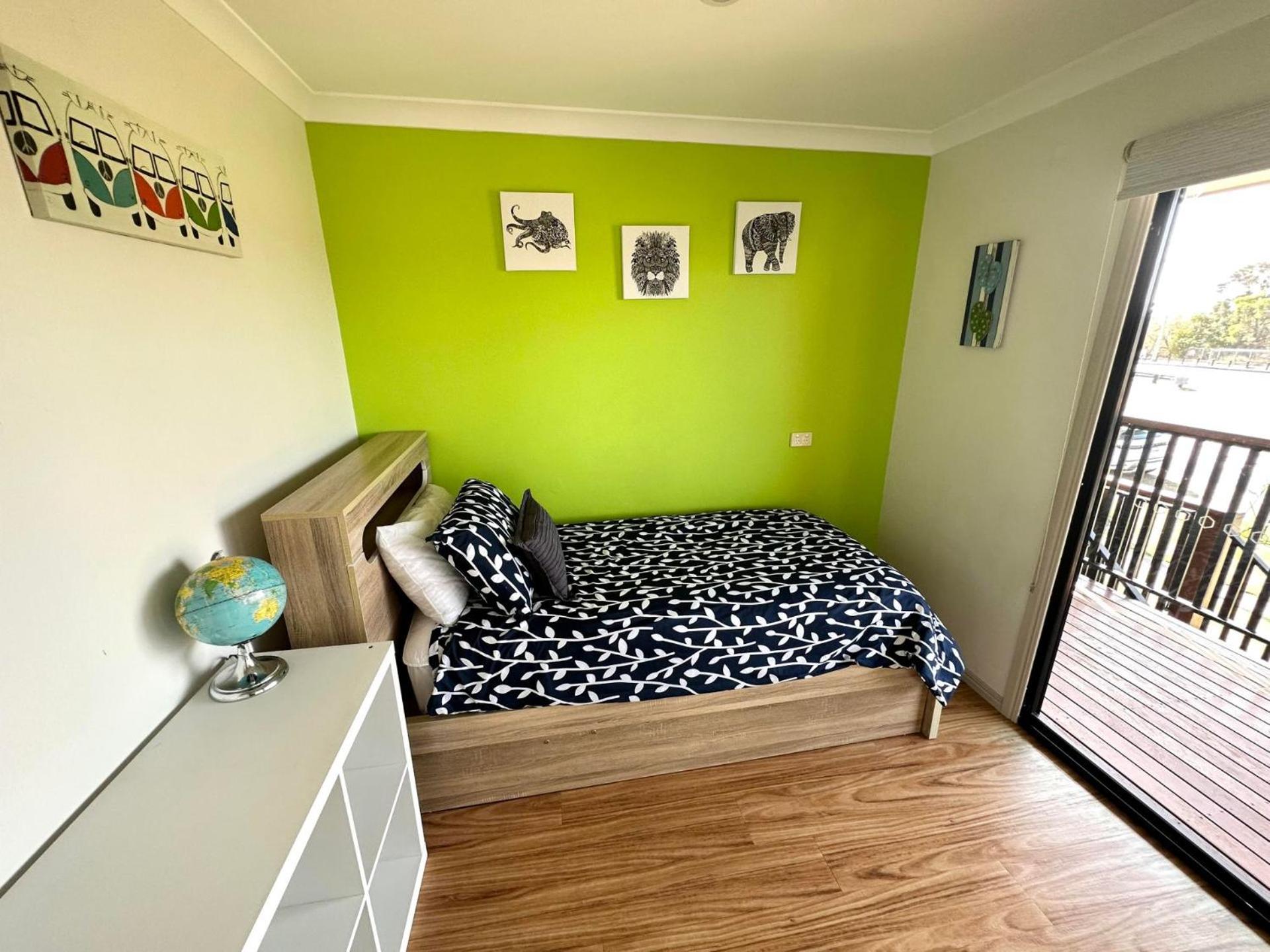Bayview Beach House - Pet Friendly Holiday Home with a Pool - Holiday Yamba