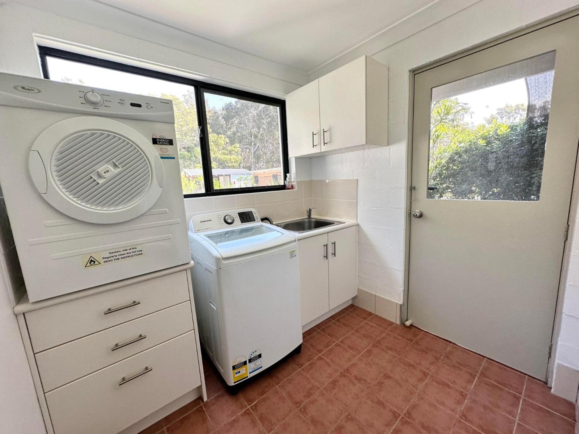 Bayview Beach House - Pet Friendly Holiday Home with a Pool - Holiday Yamba