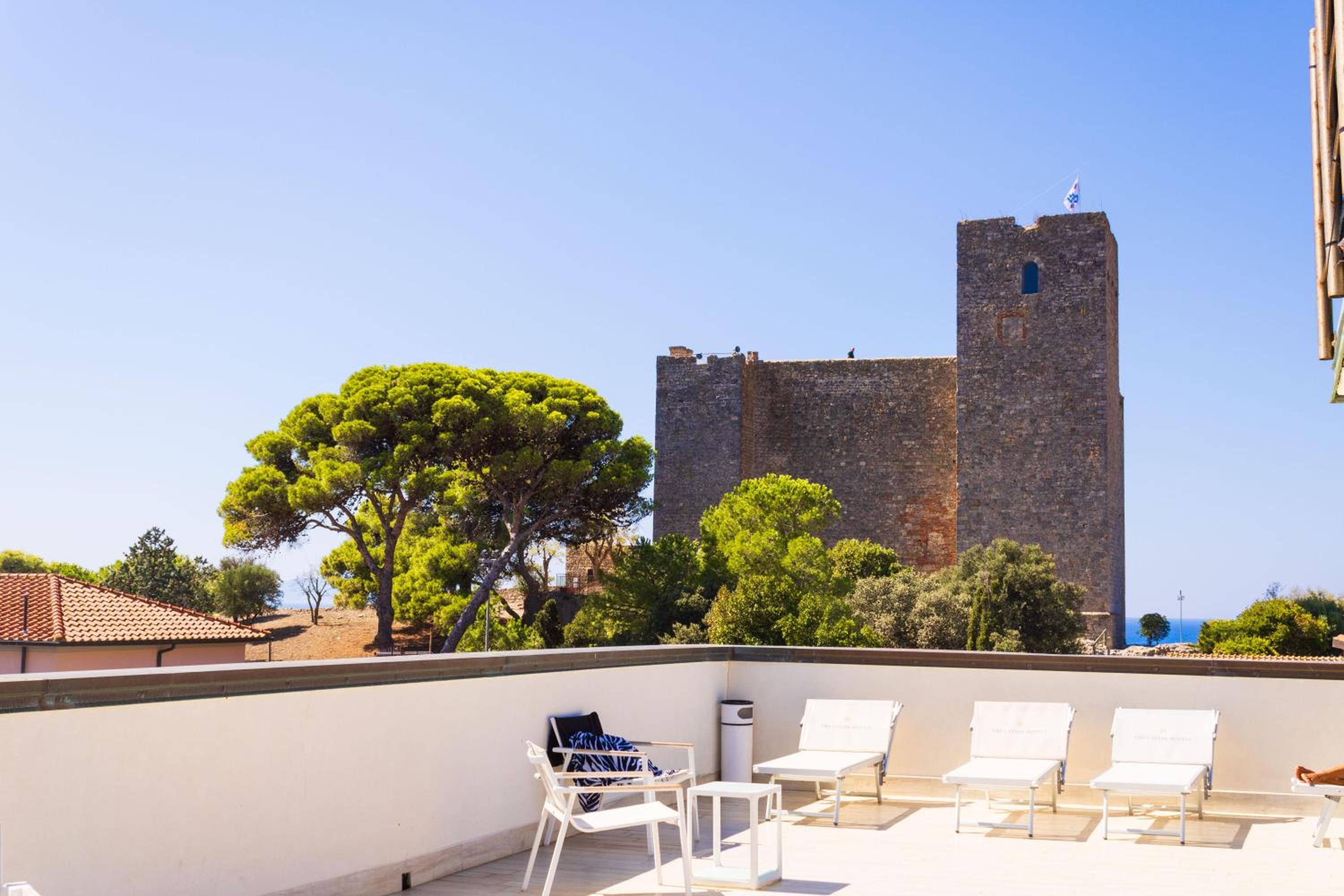 Hotel Il Telamonio - Property Image 2