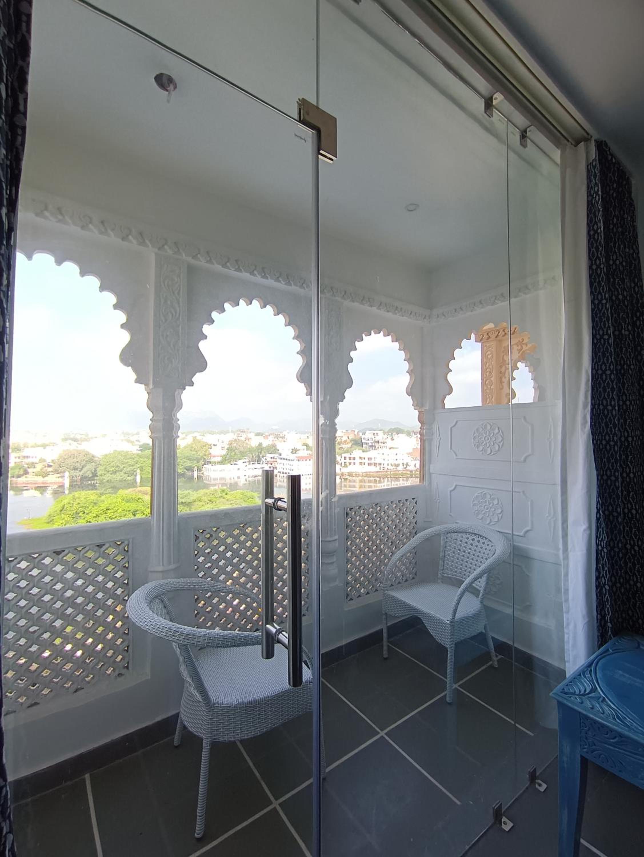 Hotel Mewari Villa PURE VEG