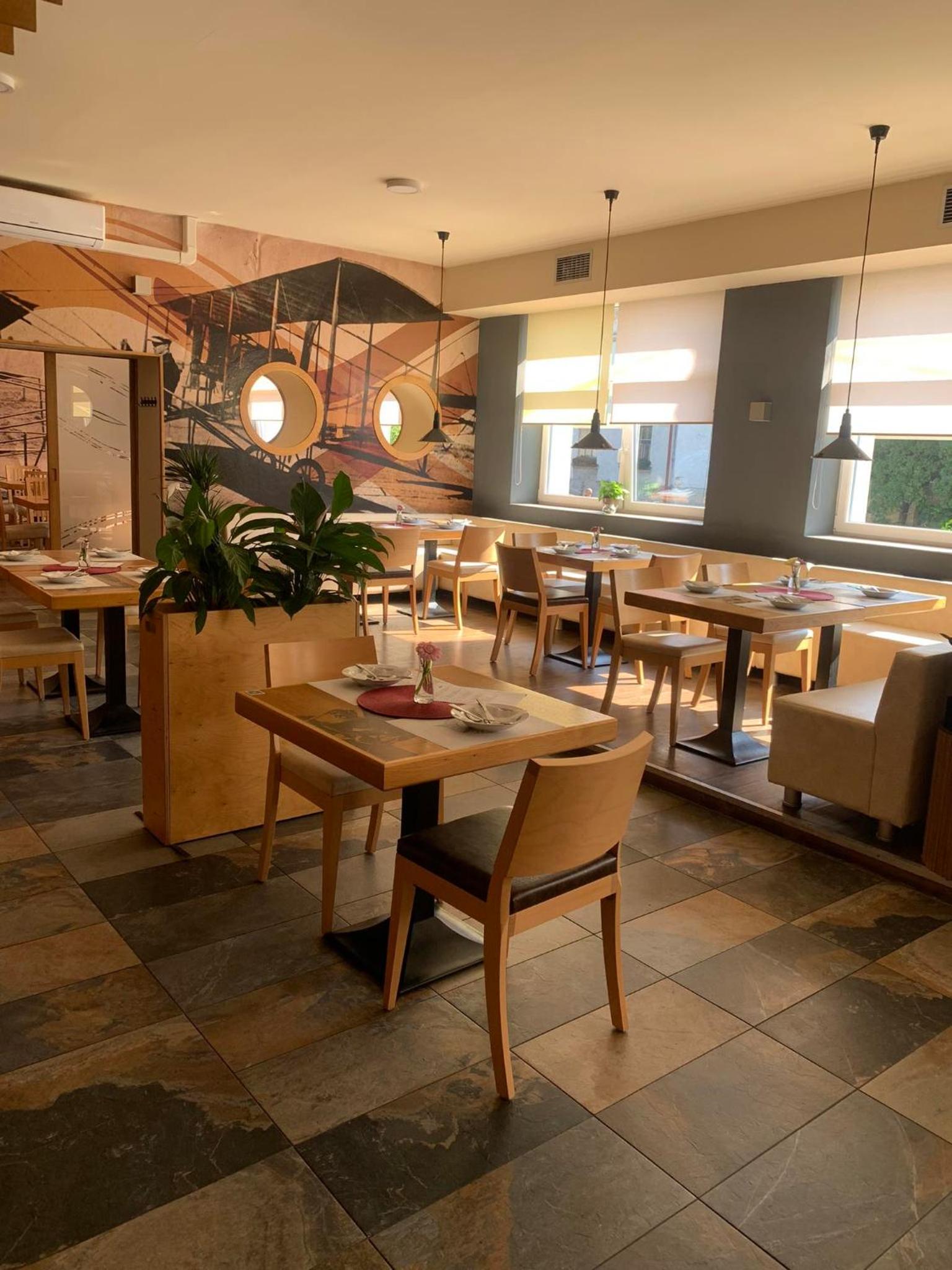 Restaurace a penzion Vrtule