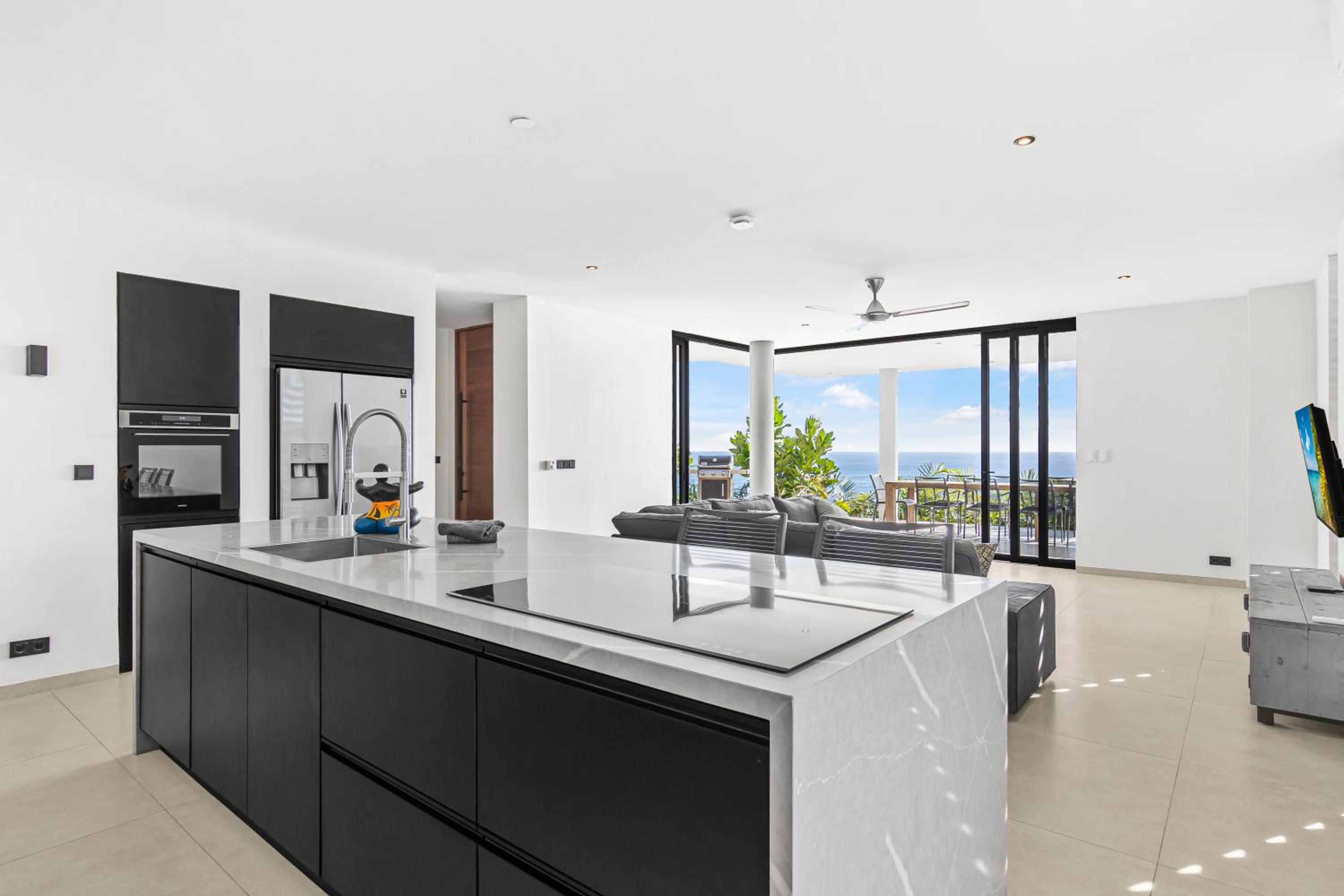 Luxury 12-Guest Villa in Gated Community with Pool, Ocean View & Private Beach Access