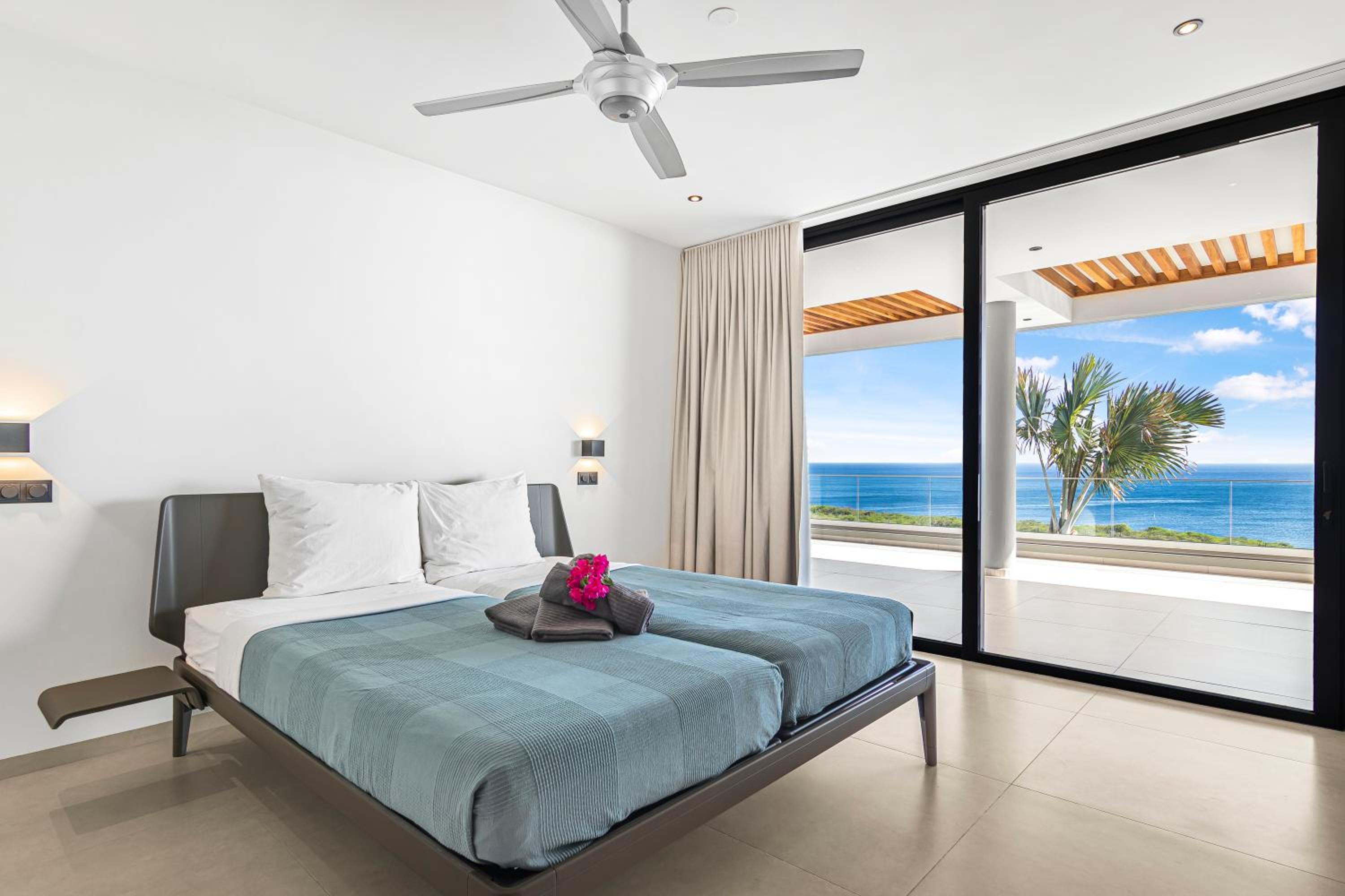 Luxury 12-Guest Villa in Gated Community with Pool, Ocean View & Private Beach Access