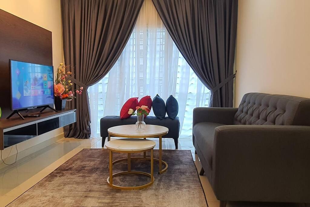 Southville Stay 3 @ Savanna Executive Suite photo 4