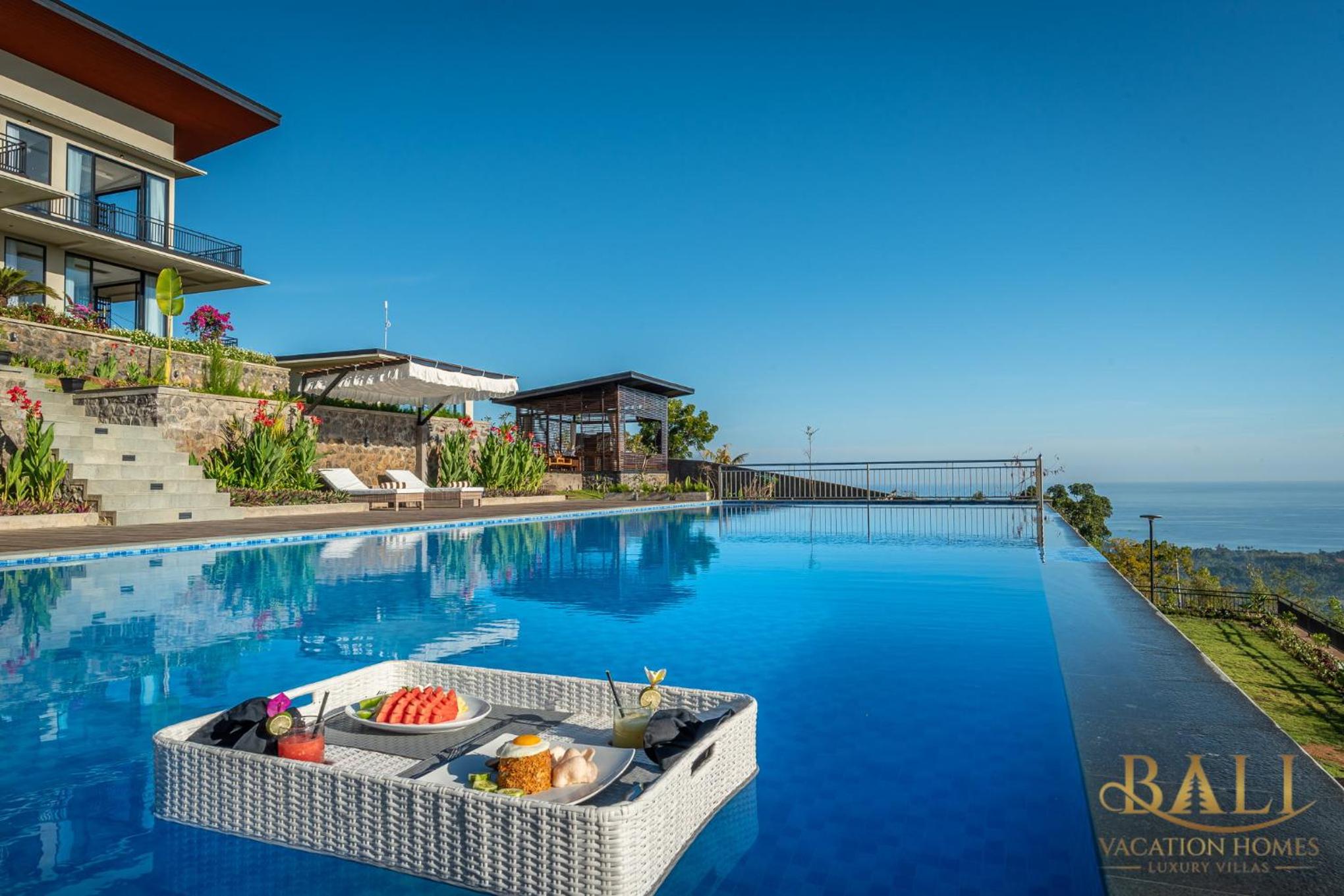 THE most luxury 5BR villa in Lovina! Stunning Outlook! view 4