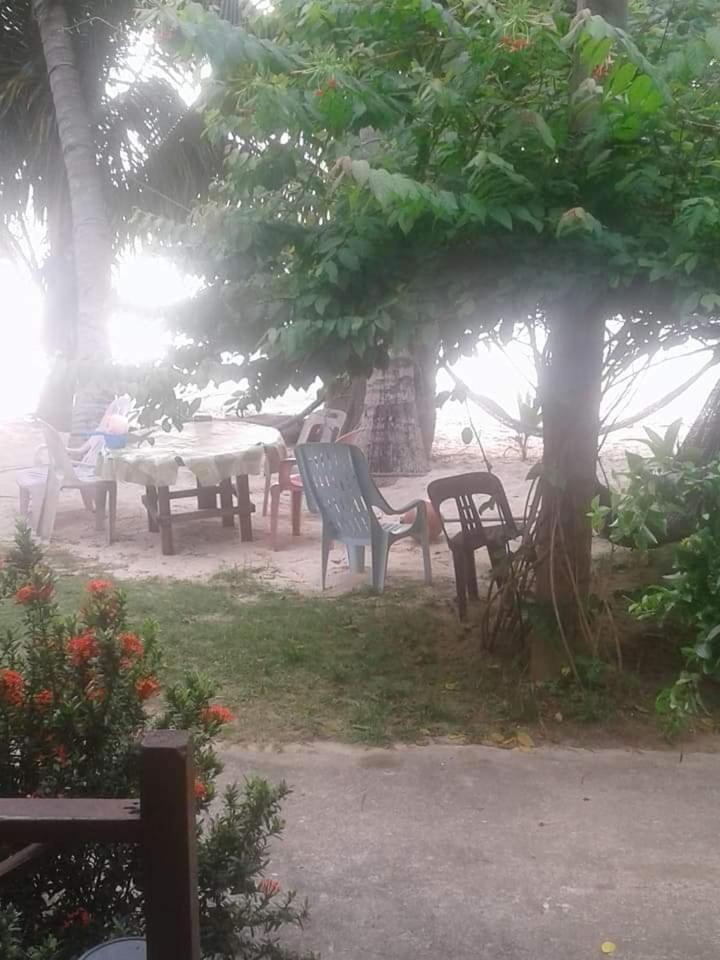 Ella's Place Salang Tioman