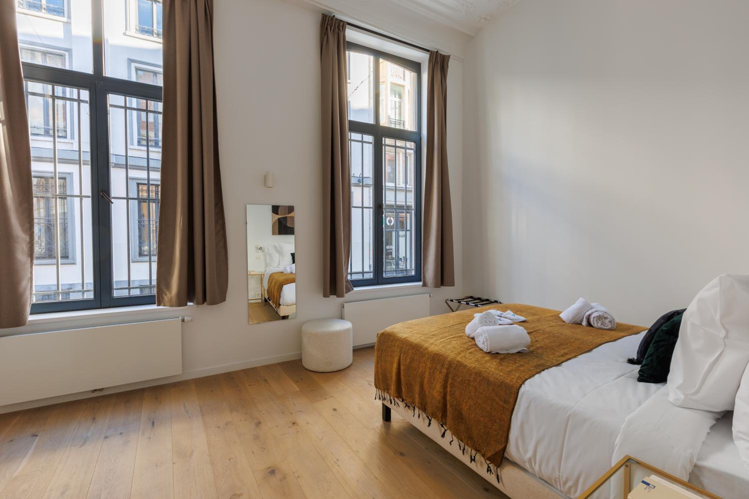 Sweett - Rue Des Chartreux
