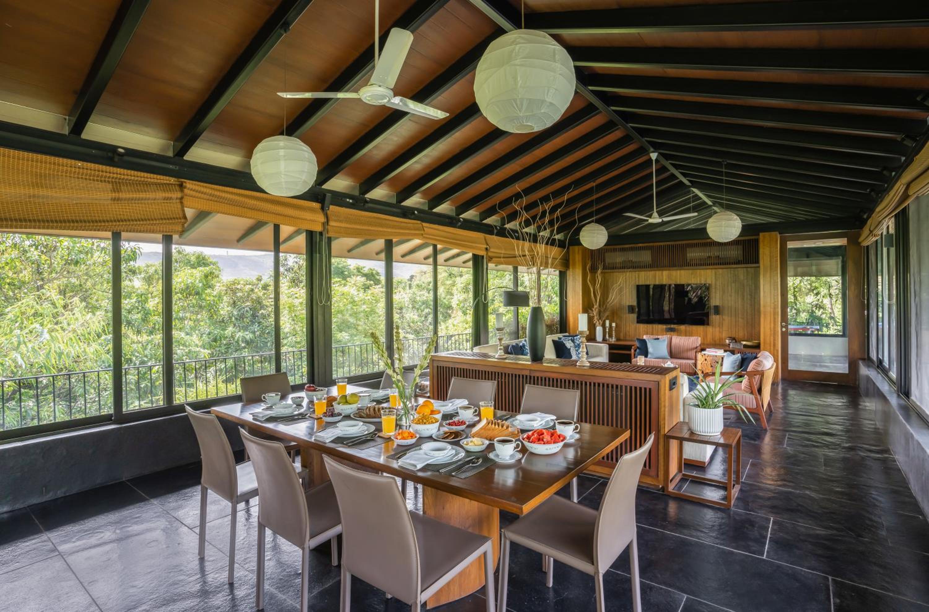 LohonoStays Villa Orchard House