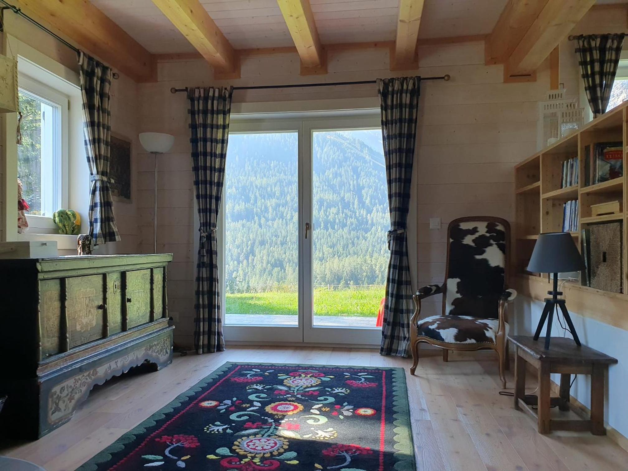 Chalet Dalpe by Quokka 360 - chalet among pastures and forests