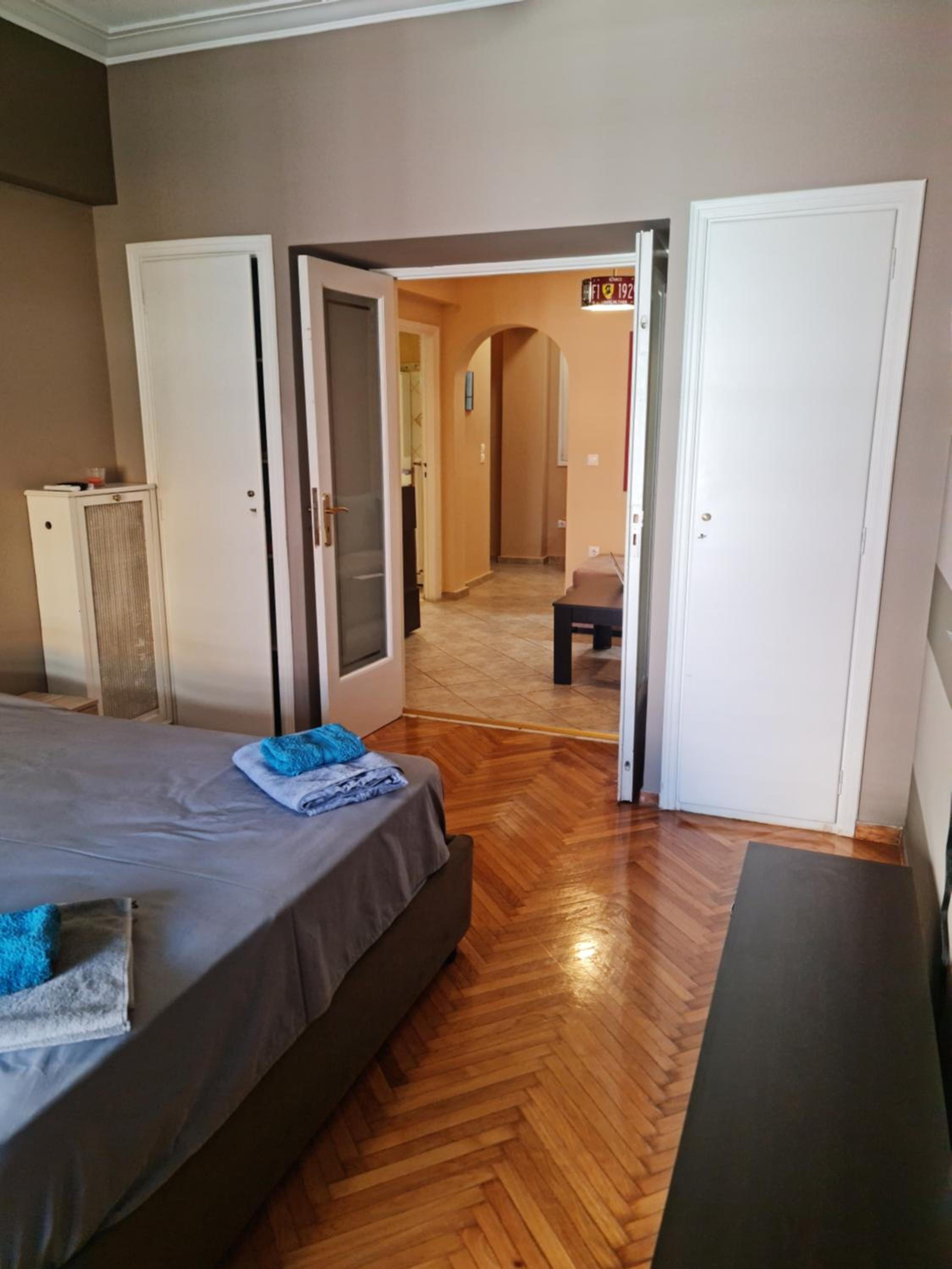 full-apartment-near-Athens-center