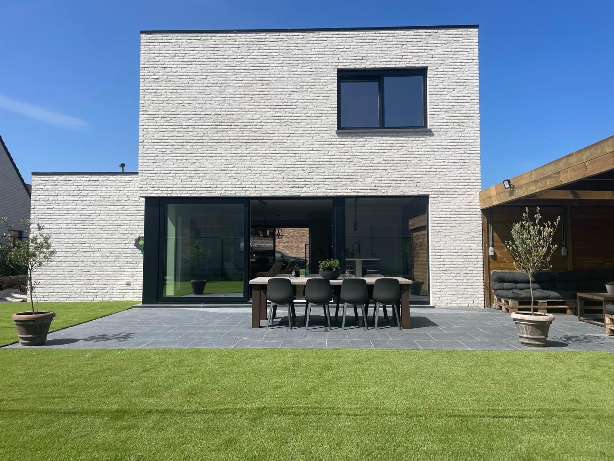 Feel@Home Aan Zee