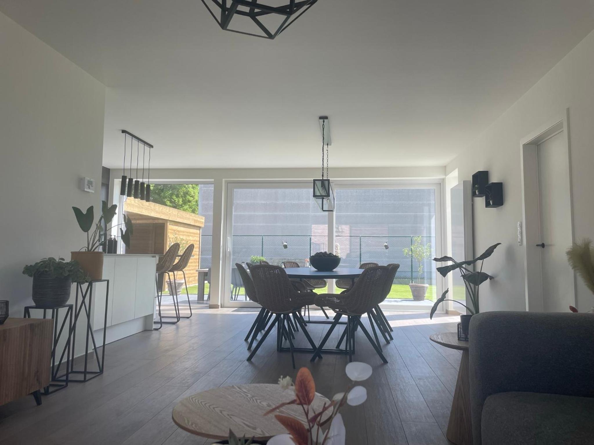 Feel@Home Aan Zee