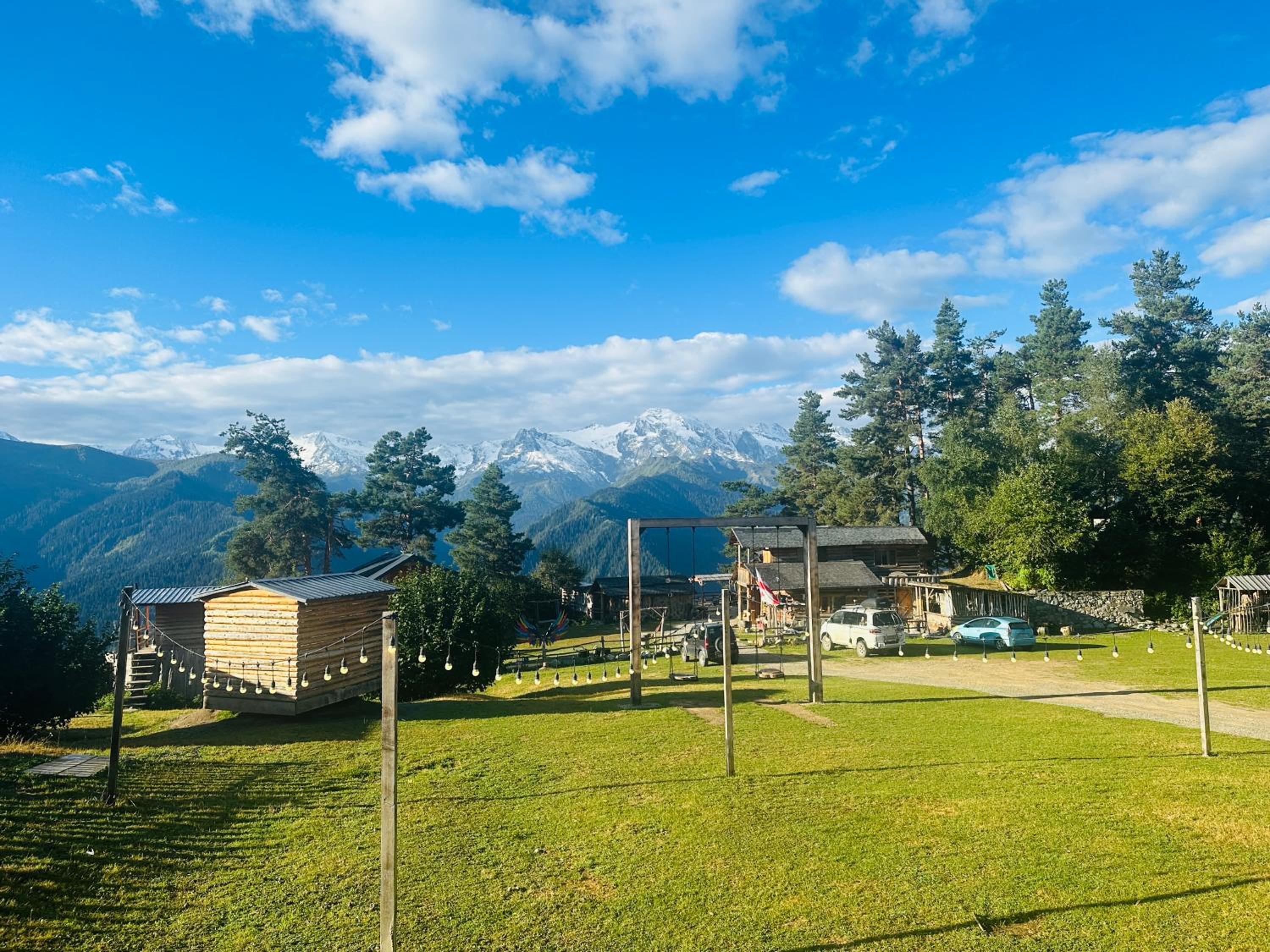 Heshkili huts and cabins Svaneti