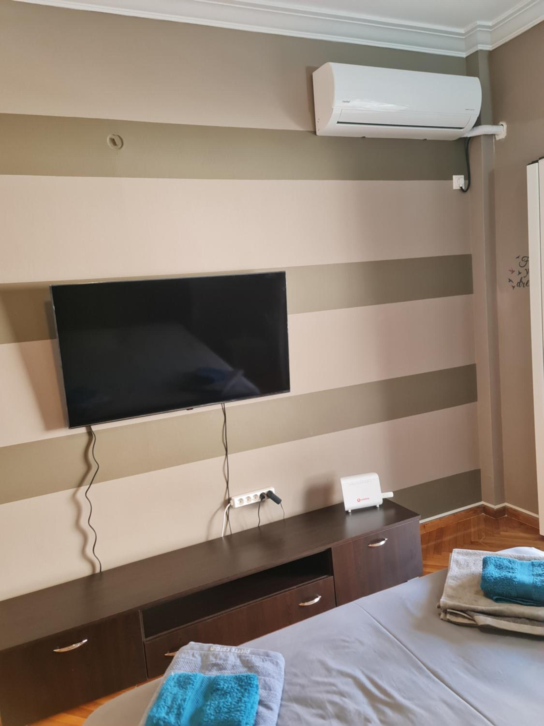 full-apartment-near-Athens-center