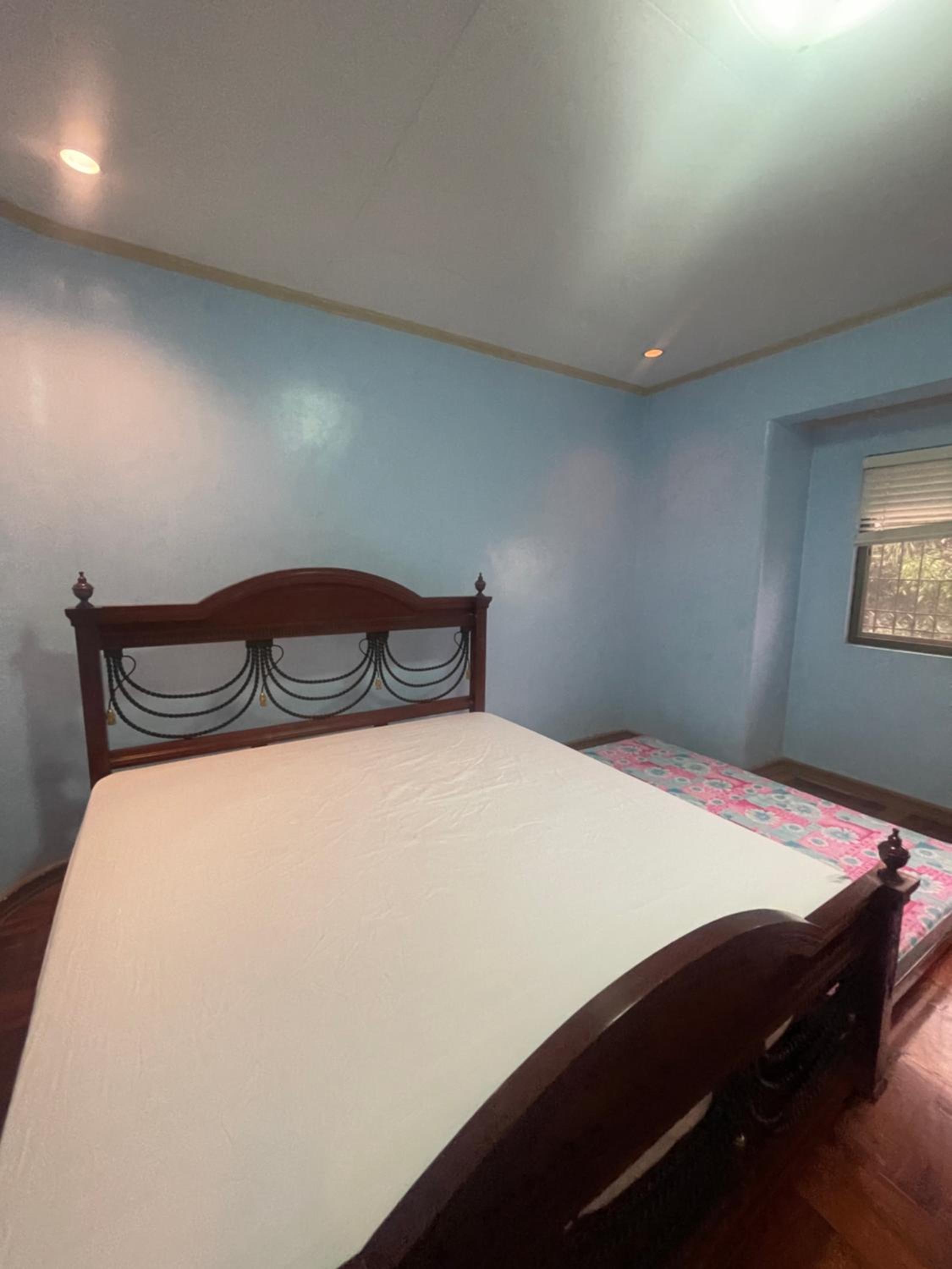 Spectacular 6-Bed Villa: Hoops, Games & Luxury Galore! view 5