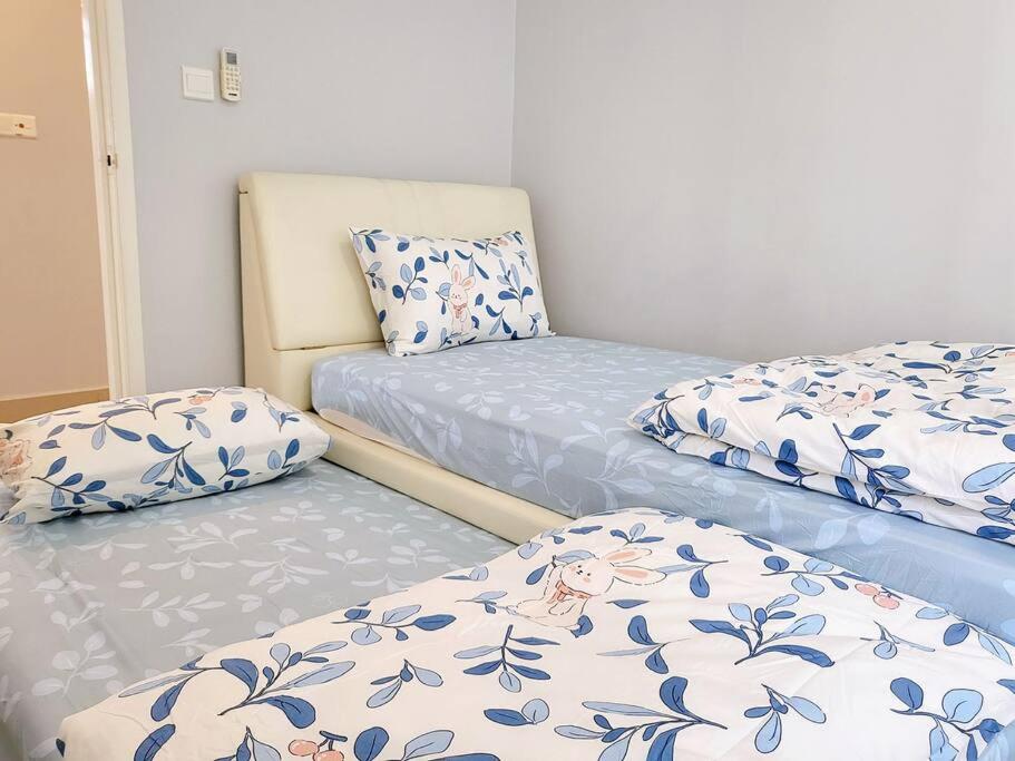 [Parisan Retreat] 5pax 5 min drive to Mt Austin.