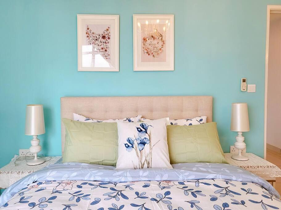 [Parisan Retreat] 5pax 5 min drive to Mt Austin.
