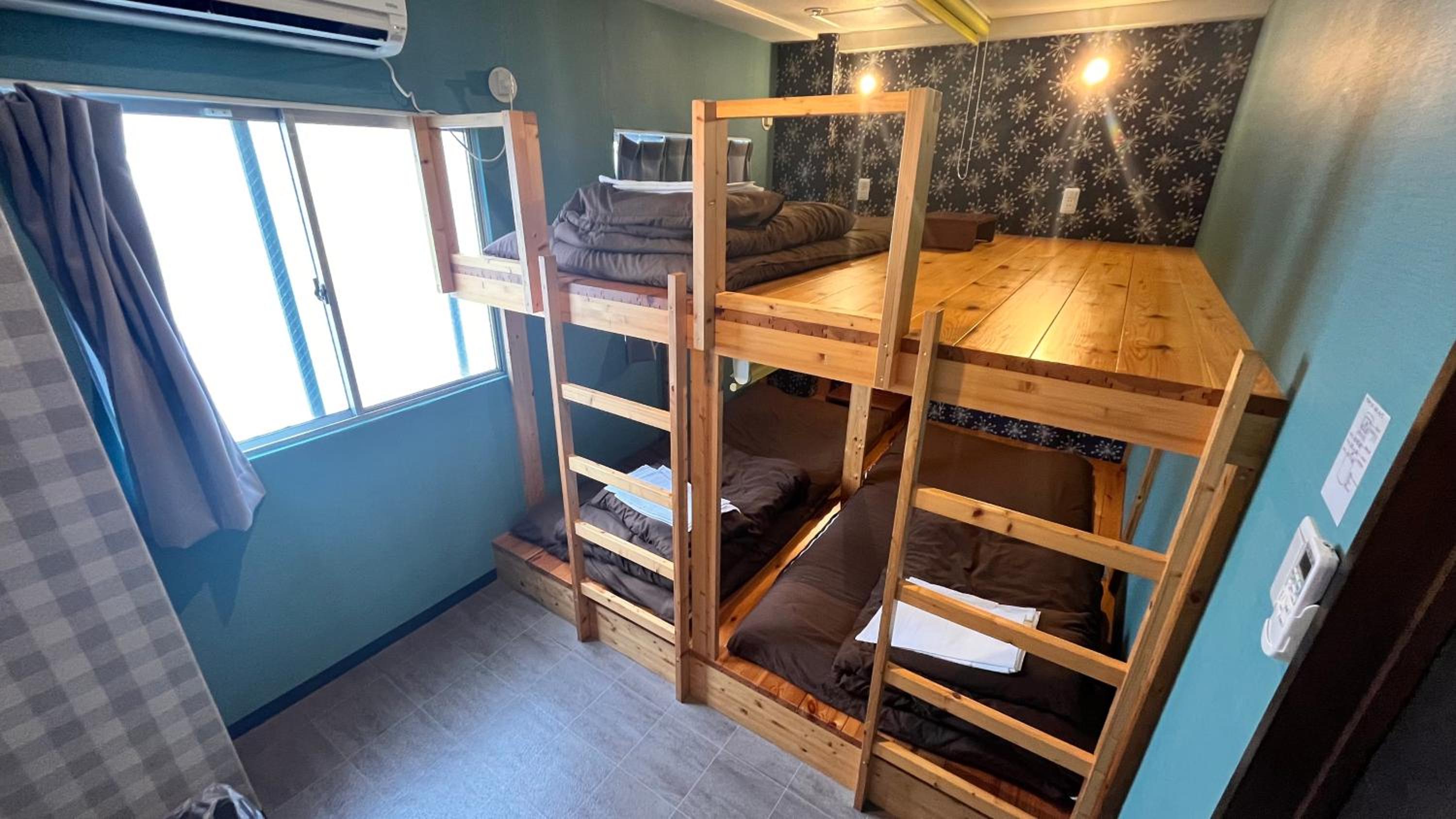 R Hostel Namba south