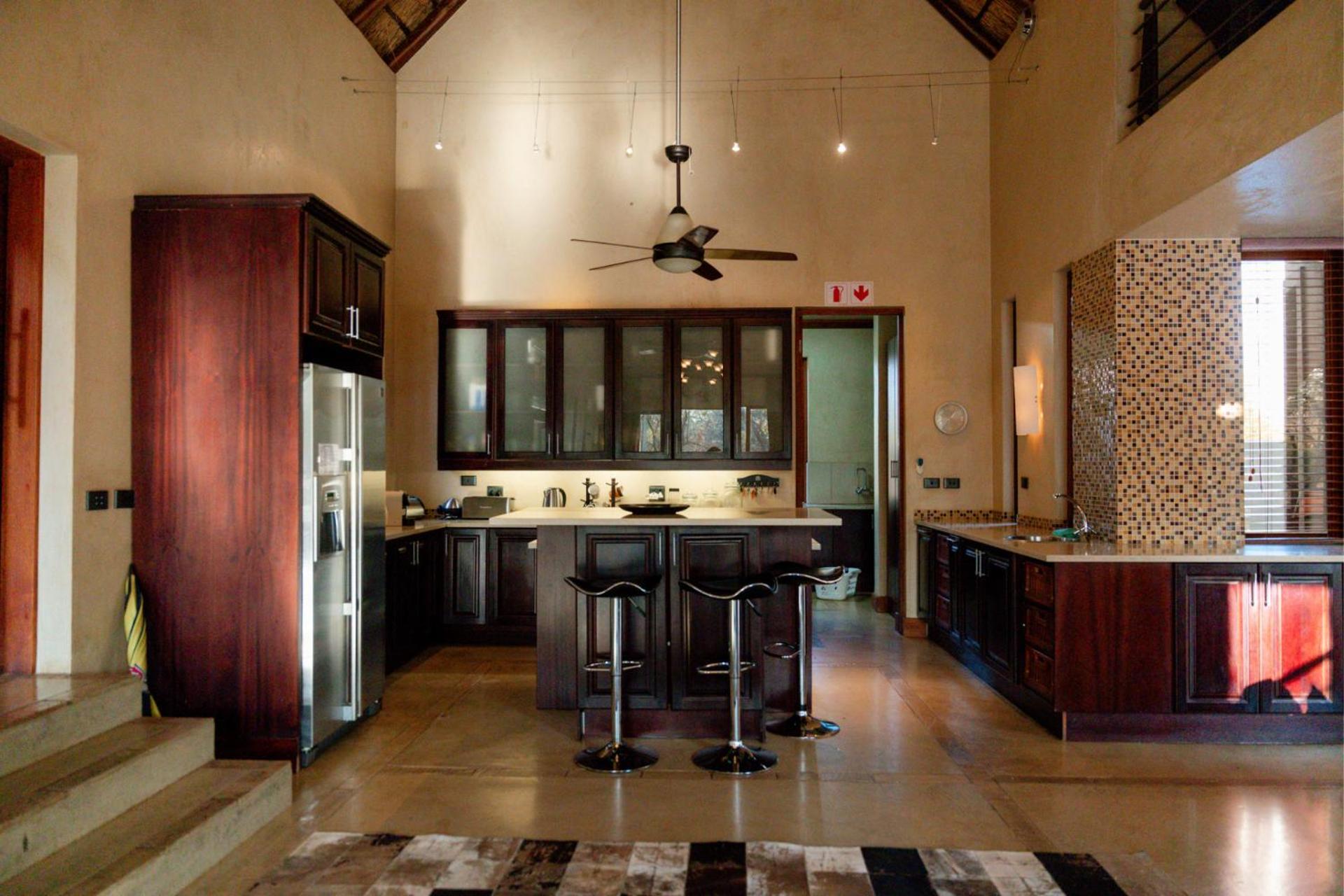 Zebula Bush Lodge 118