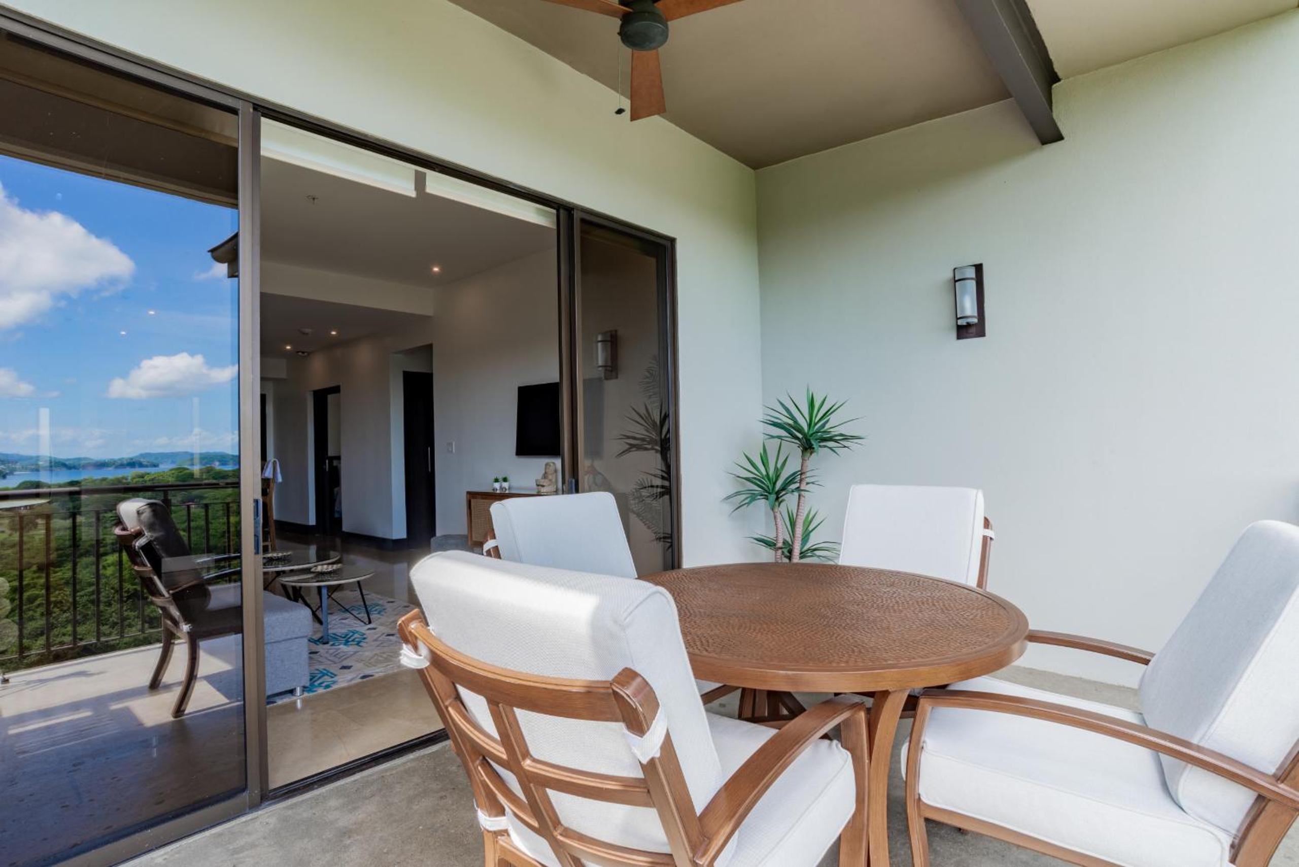 Adults Only 1BR Condo - Roble Sabana - Reserva Conchal Golf Resort
