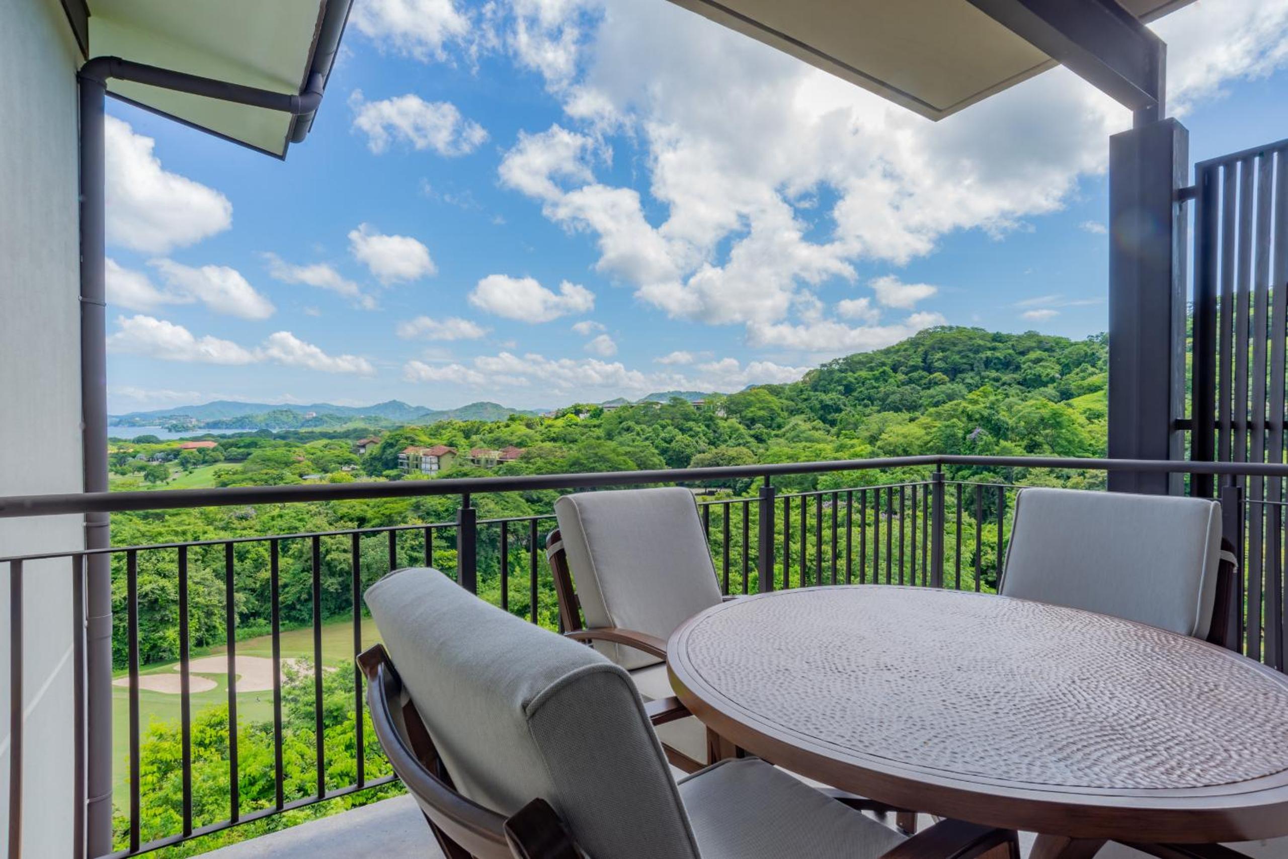 Adults Only 1BR Condo - Roble Sabana - Reserva Conchal Golf Resort