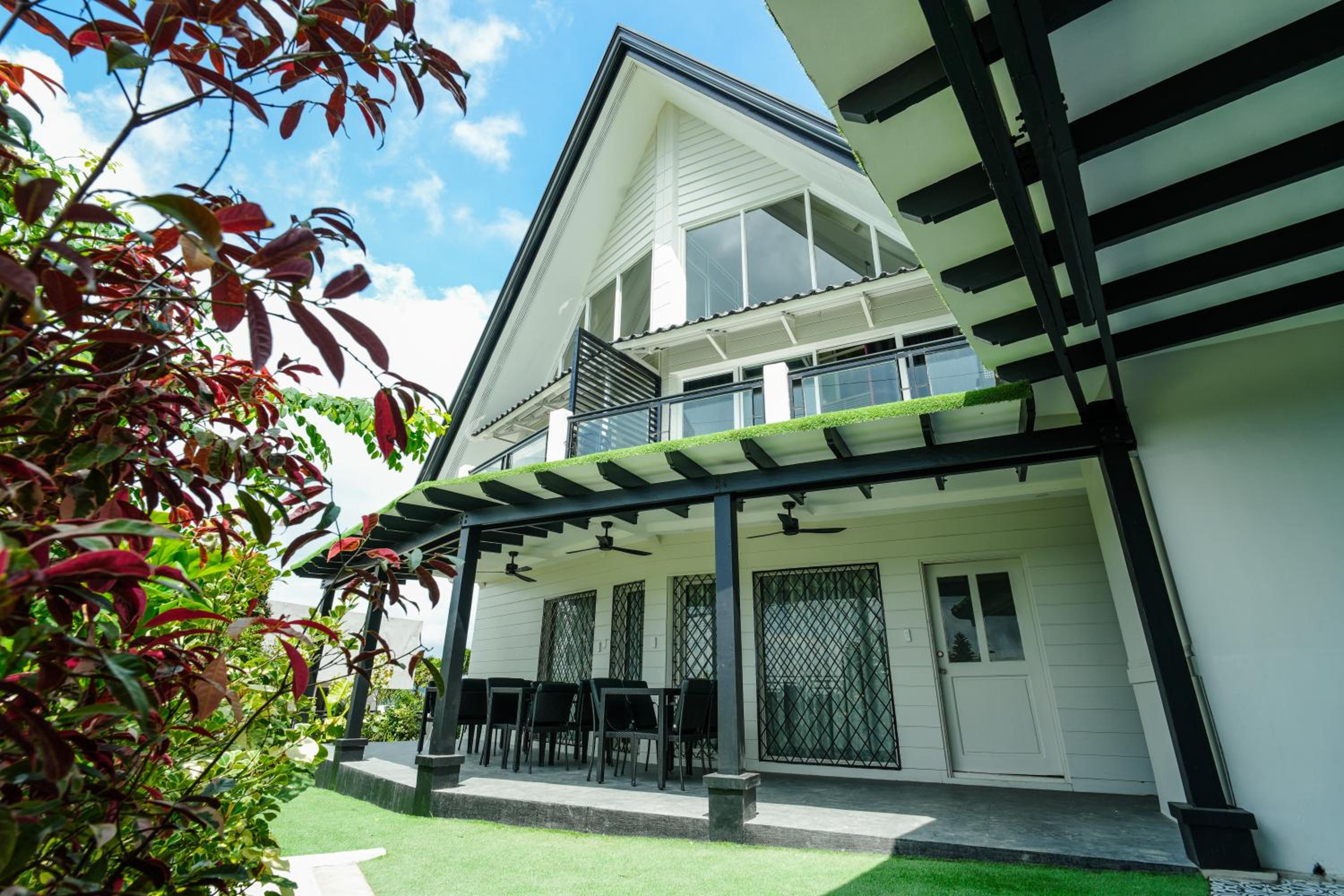 Jacobs Hill Tagaytay