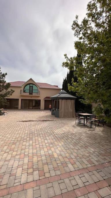 Mardakan Villa