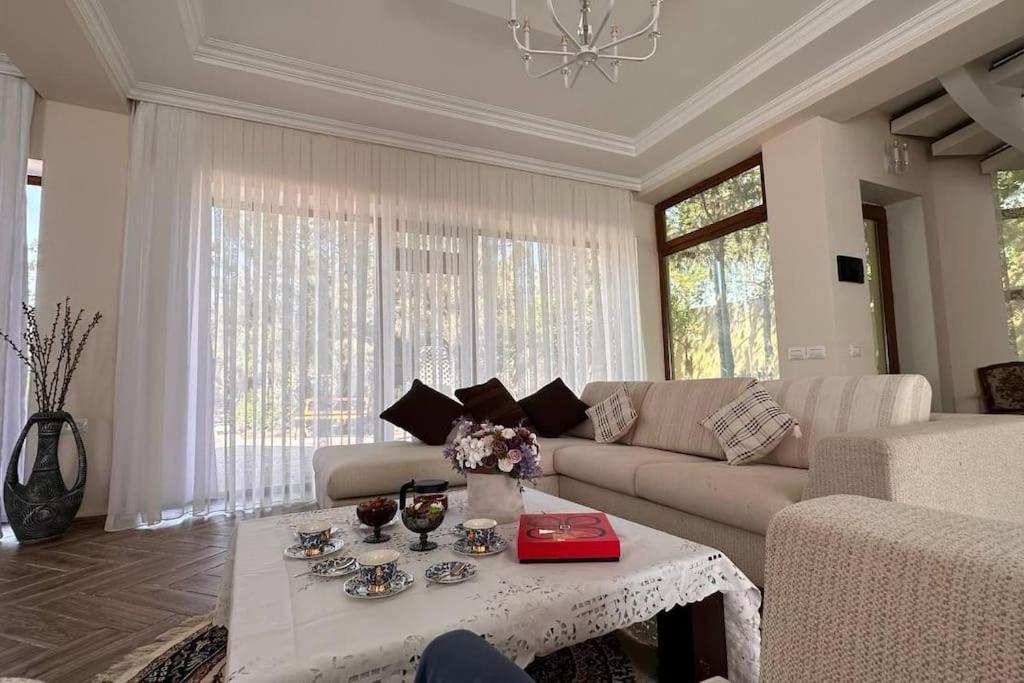 Mardakan Villa