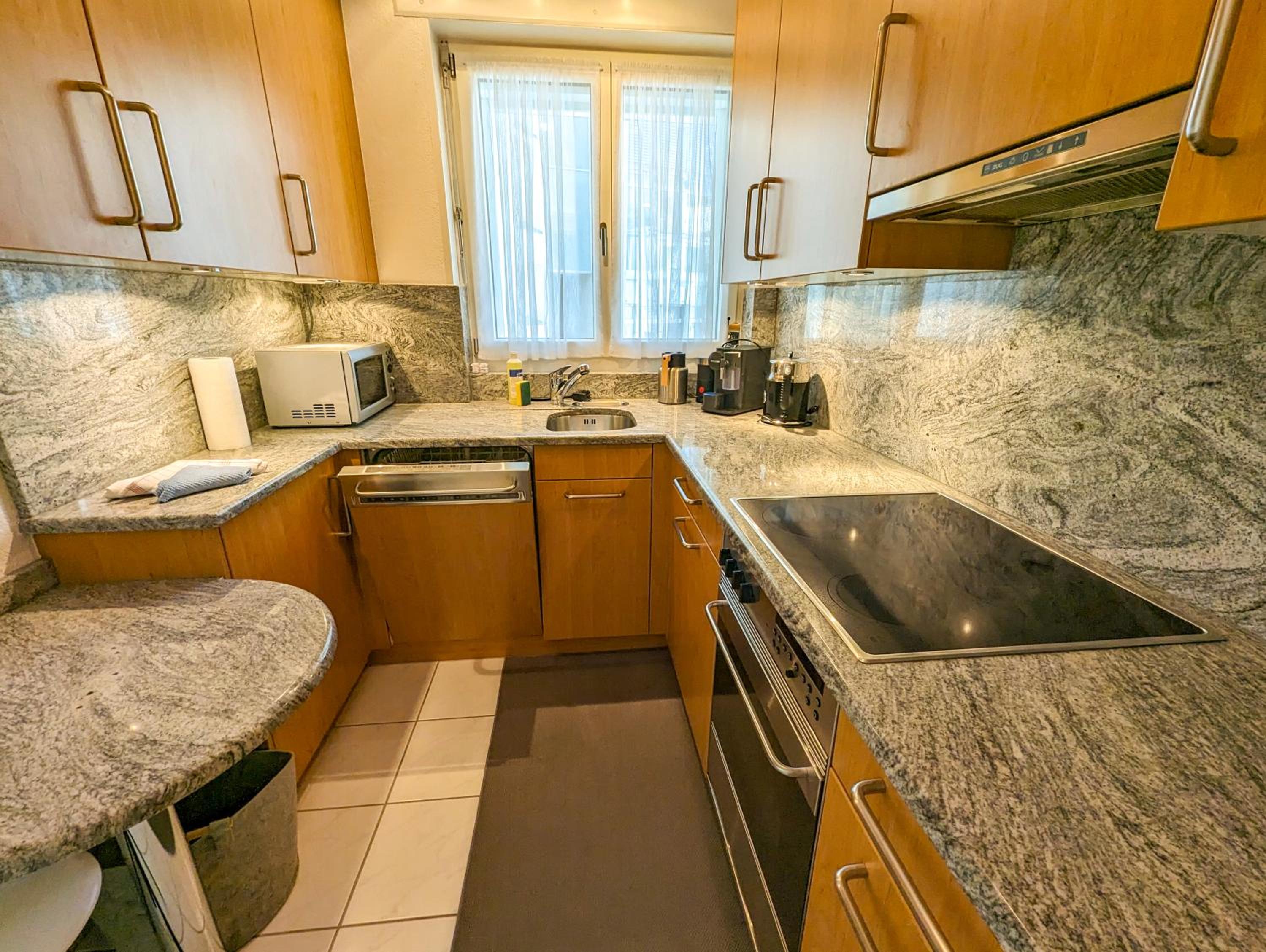 Viktoria A39 by Arosa Holiday