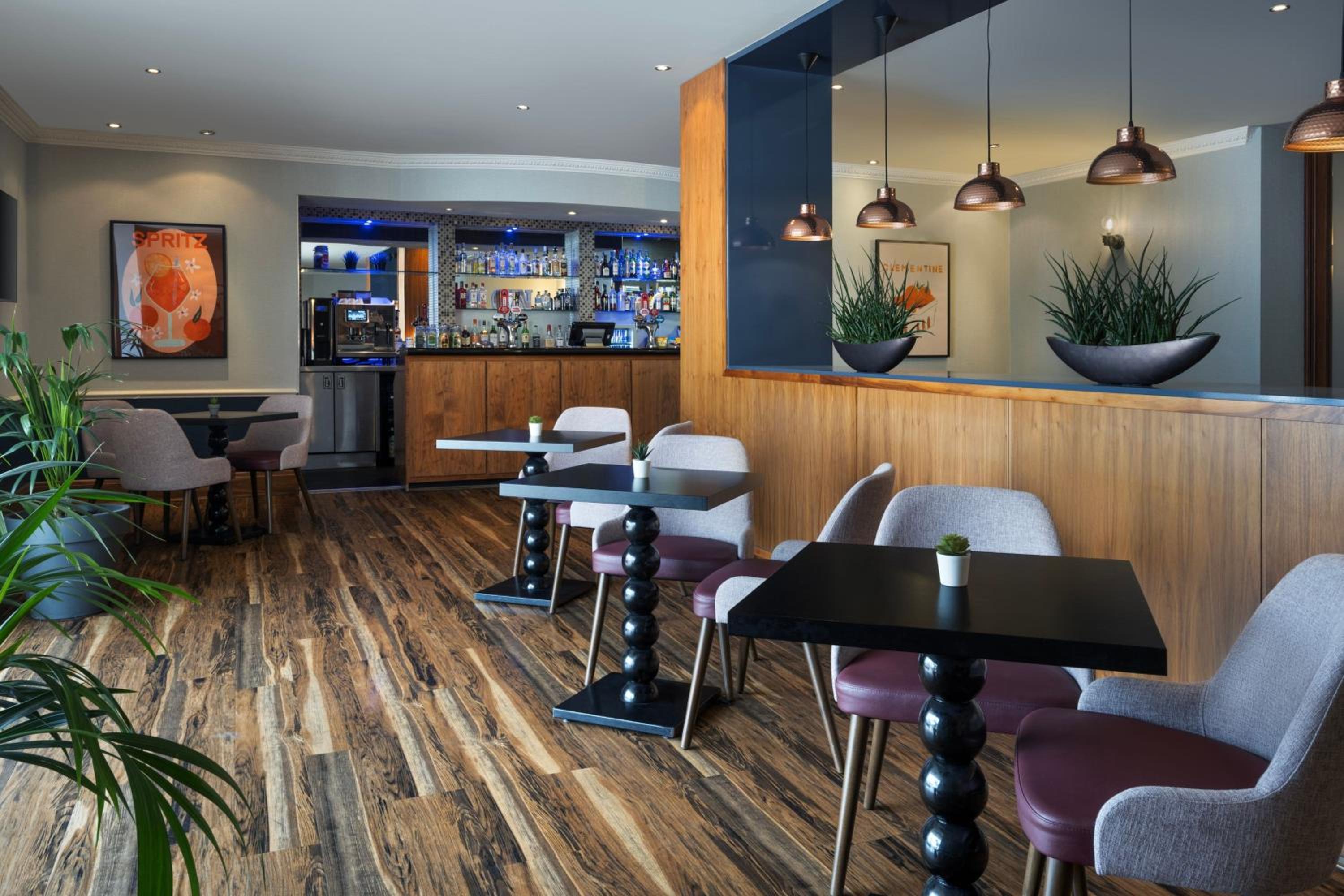 Peterborough Vacations - Delta Hotels by Marriott Peterborough - Property Image 1