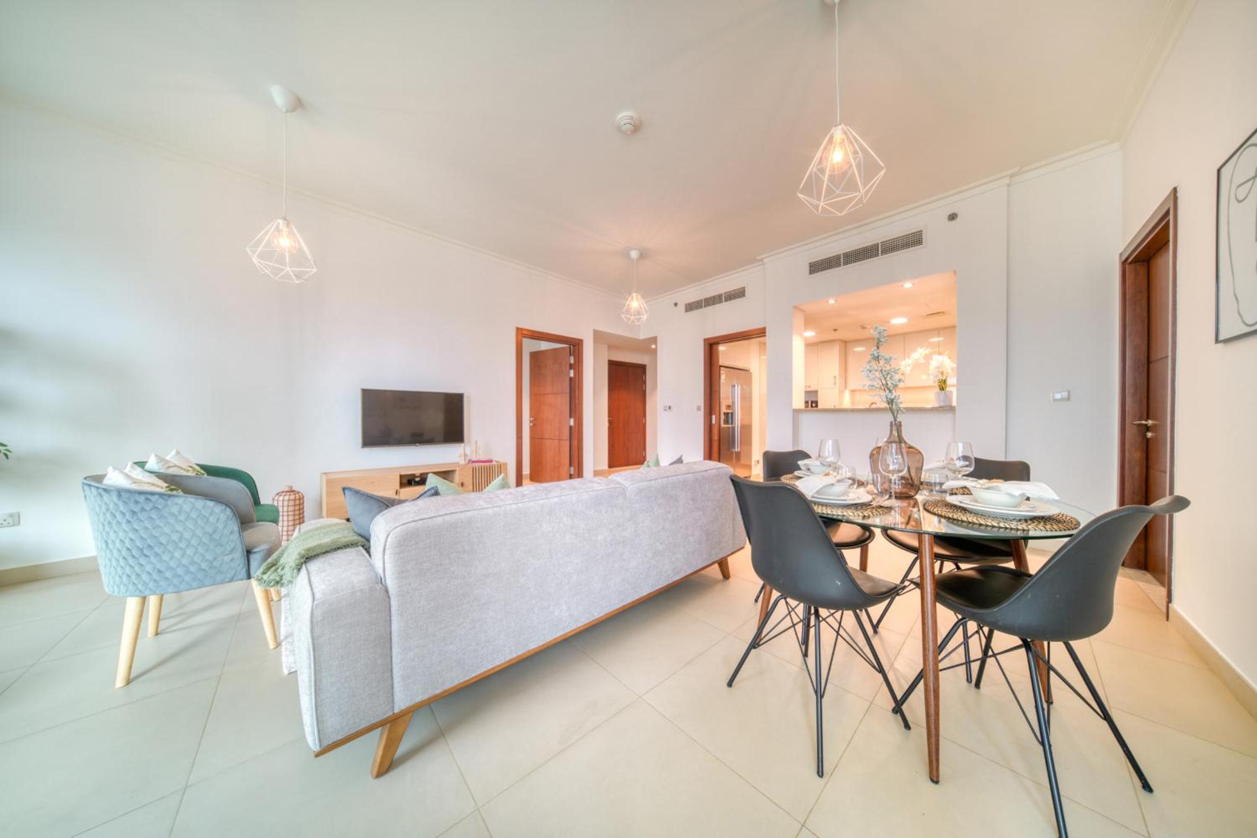 Burj Vista Tower 1 - City View, Downtown Dubai - Mint Stay
