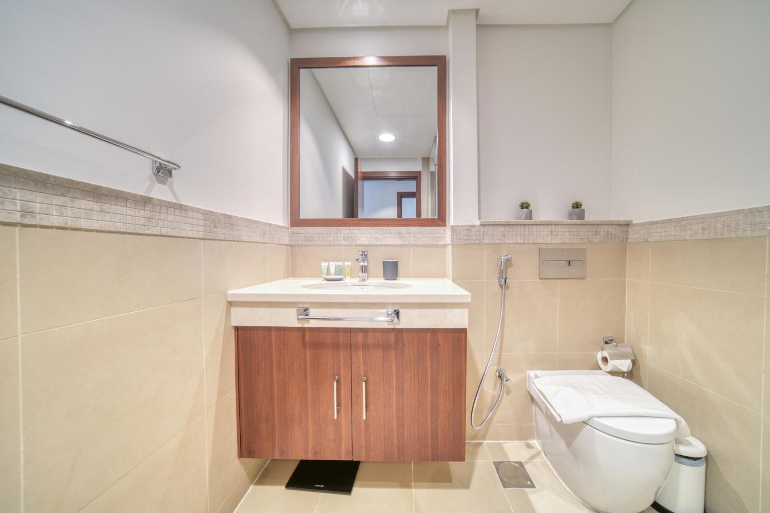 Burj Vista Tower 1 - City View, Downtown Dubai - Mint Stay