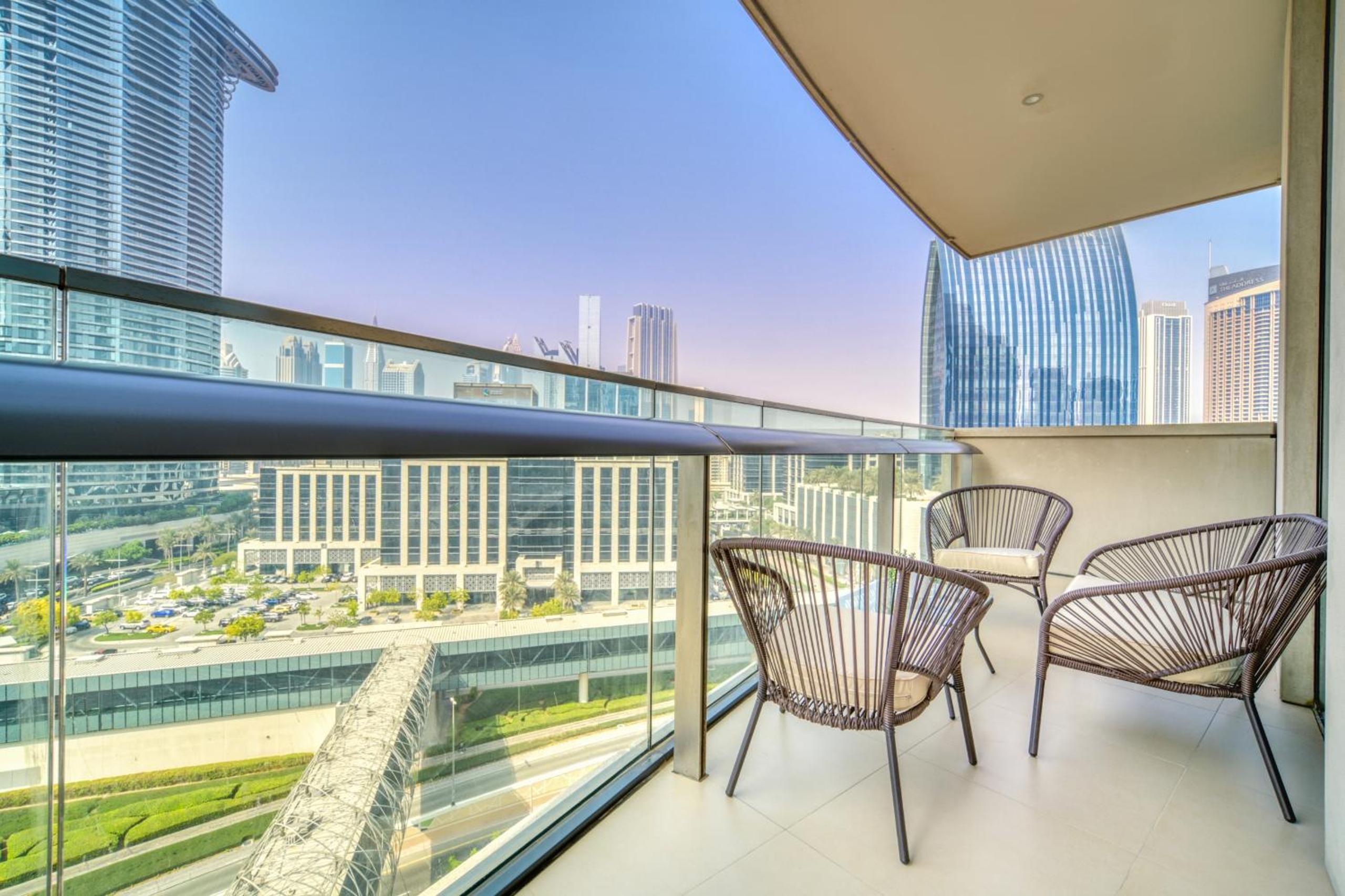 Burj Vista Tower 1 - City View, Downtown Dubai - Mint Stay
