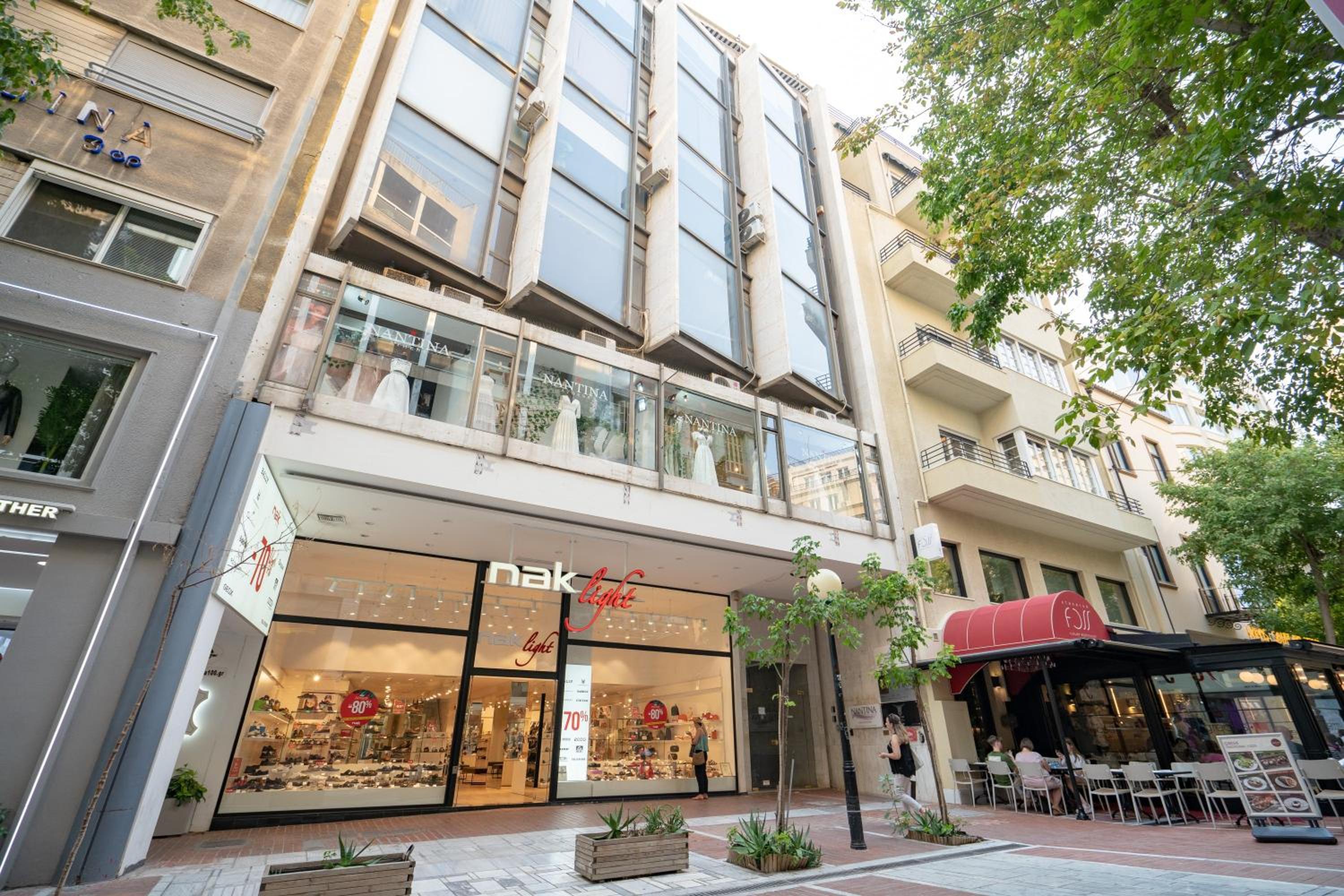 Ermou street 1 bedroom 4 persons apartment by MPS