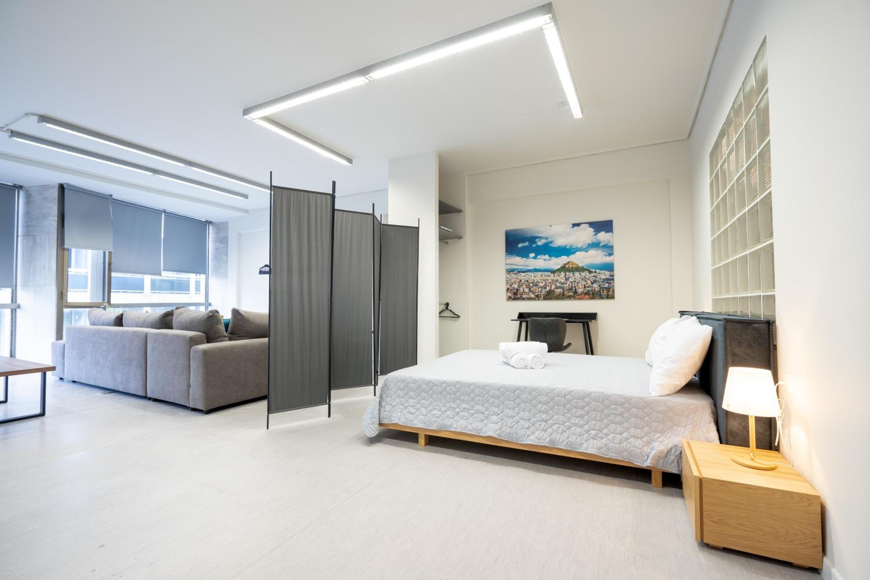 Ermou street 1 bedroom 4 persons apartment by MPS