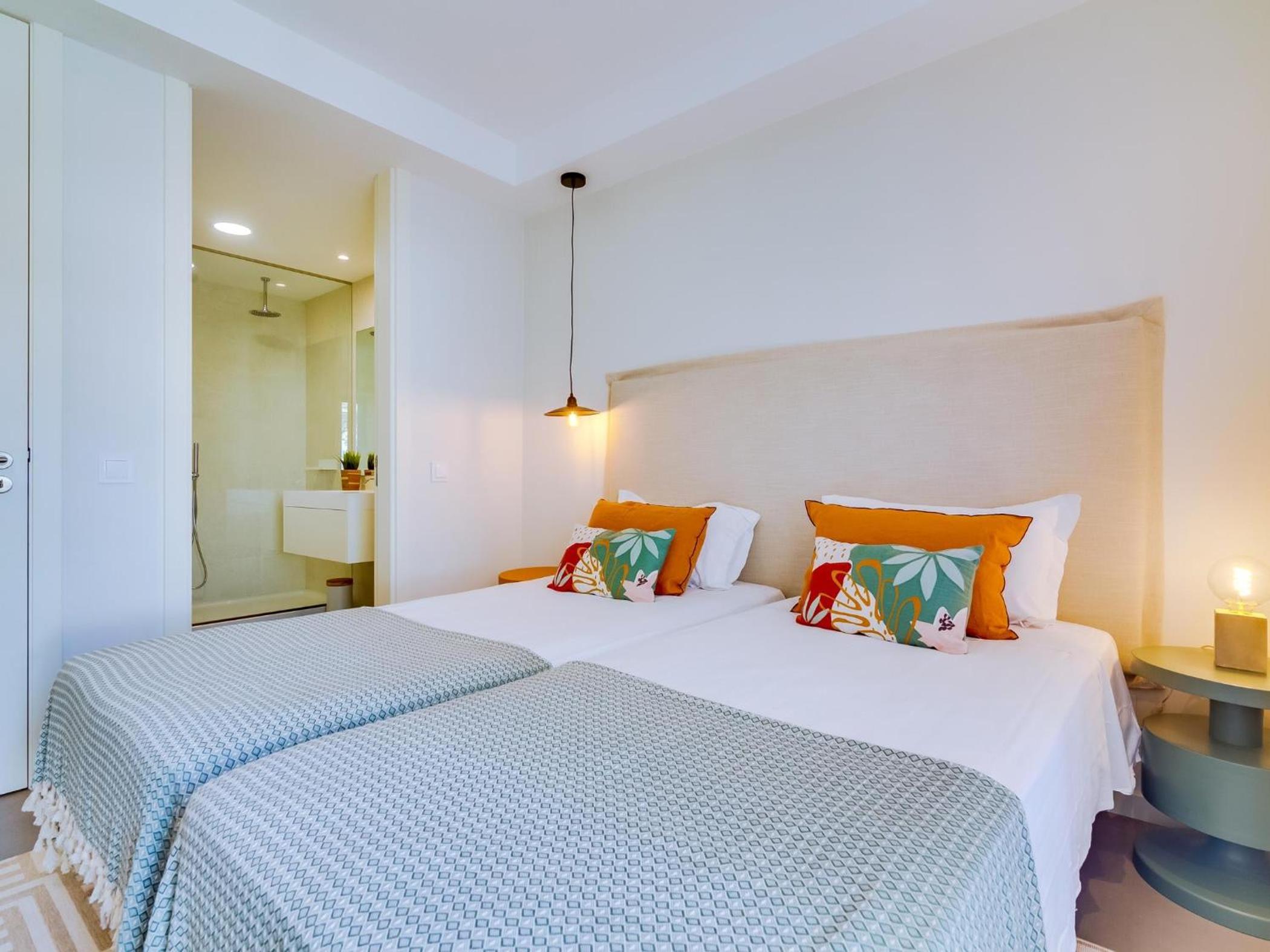 AL - Boho Chic Villa Country Club view 5