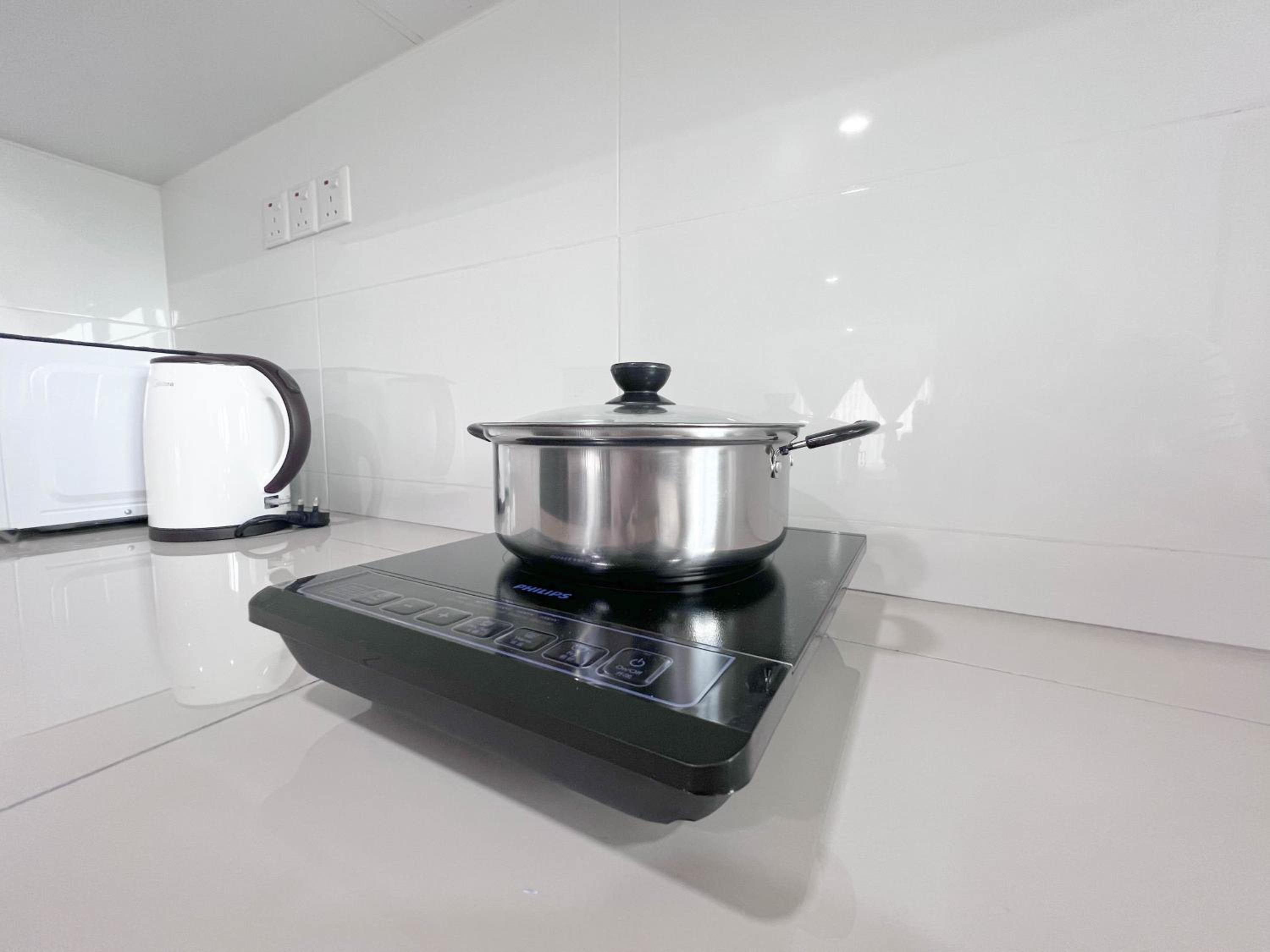MH Maison by Manhattan Group