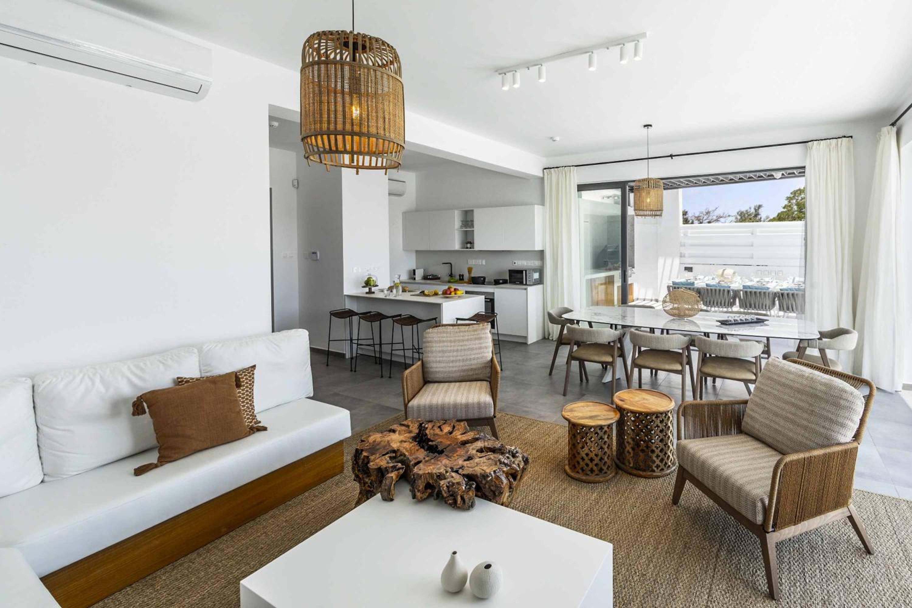 Chris Le Mare Gold Luxury Villa