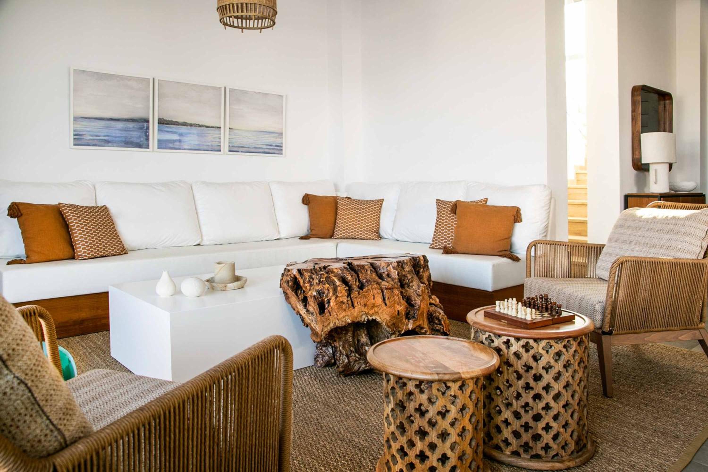 Chris Le Mare Gold Luxury Villa