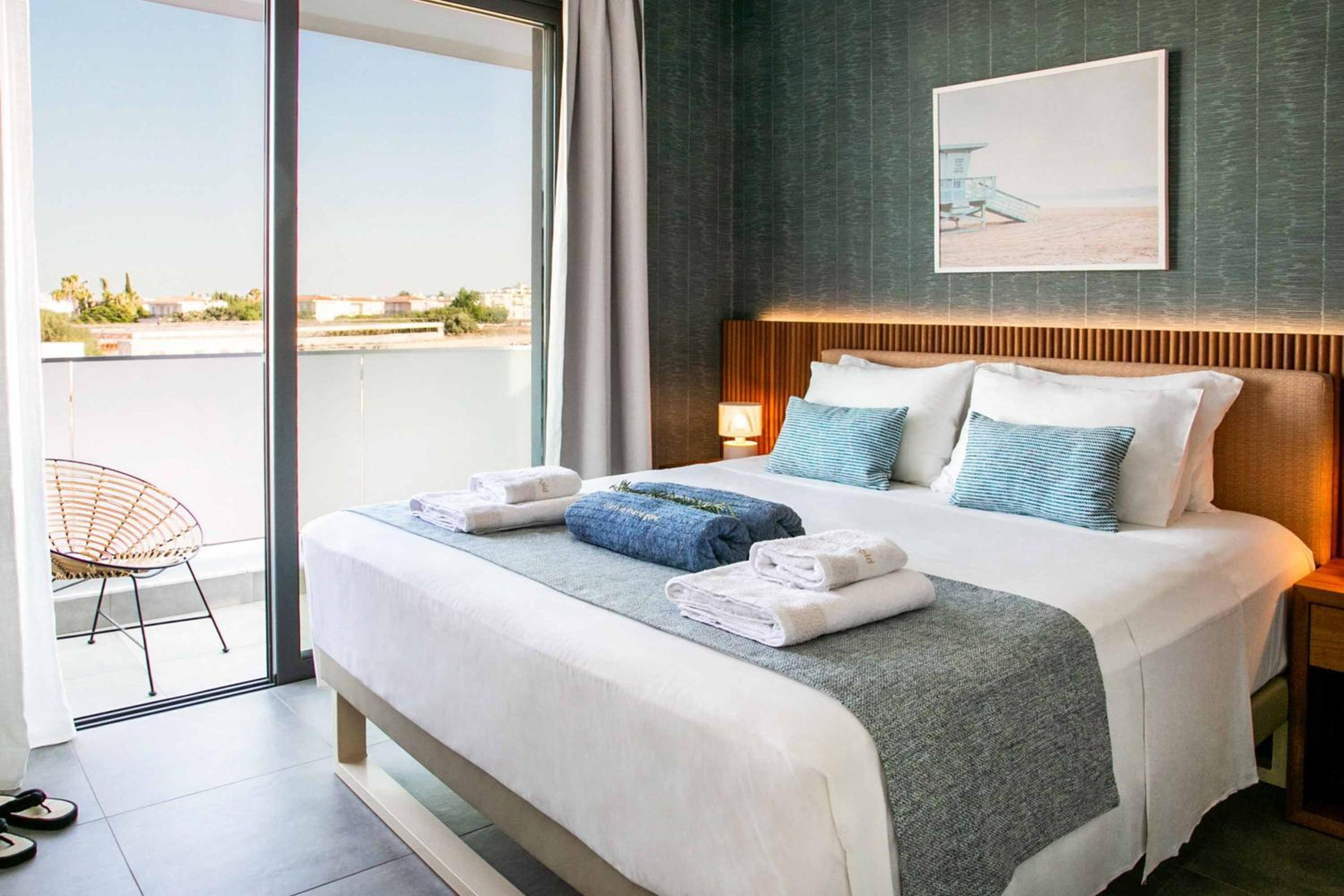 Chris Le Mare Gold Luxury Villa