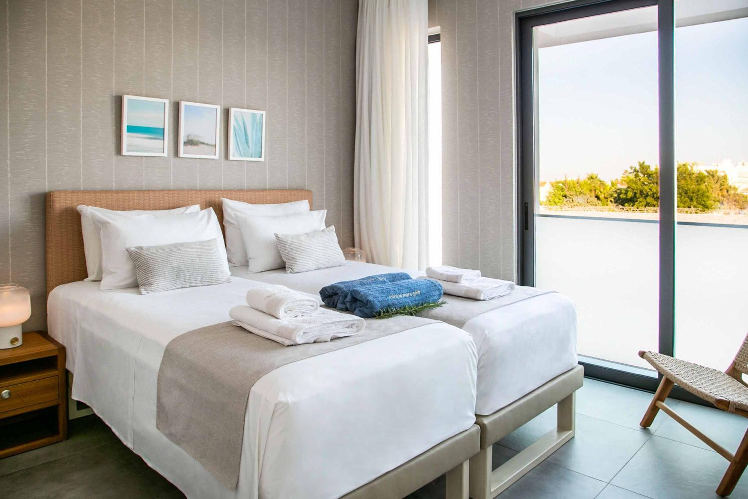 Chris Le Mare Gold Luxury Villa