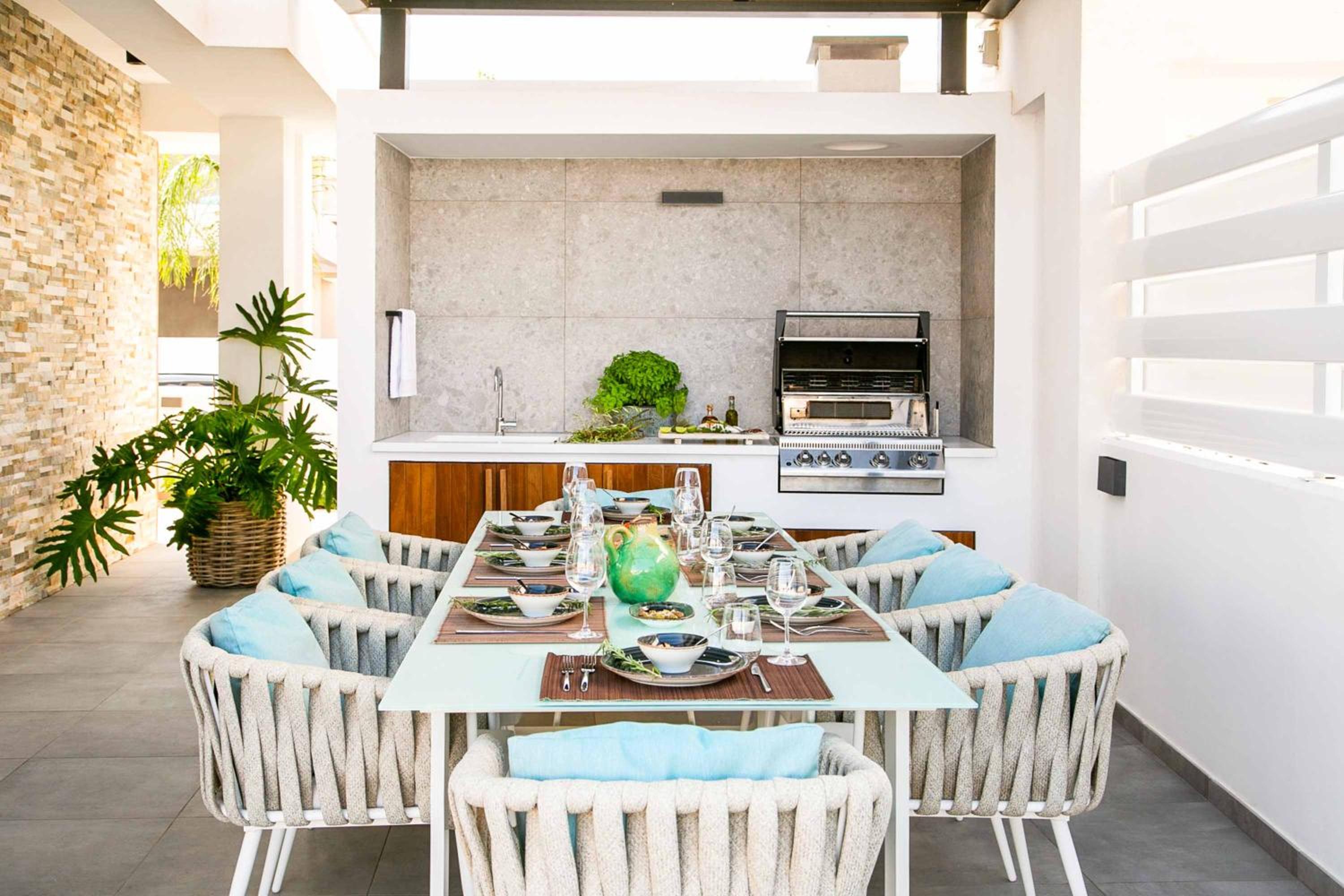 Chris Le Mare Gold Luxury Villa
