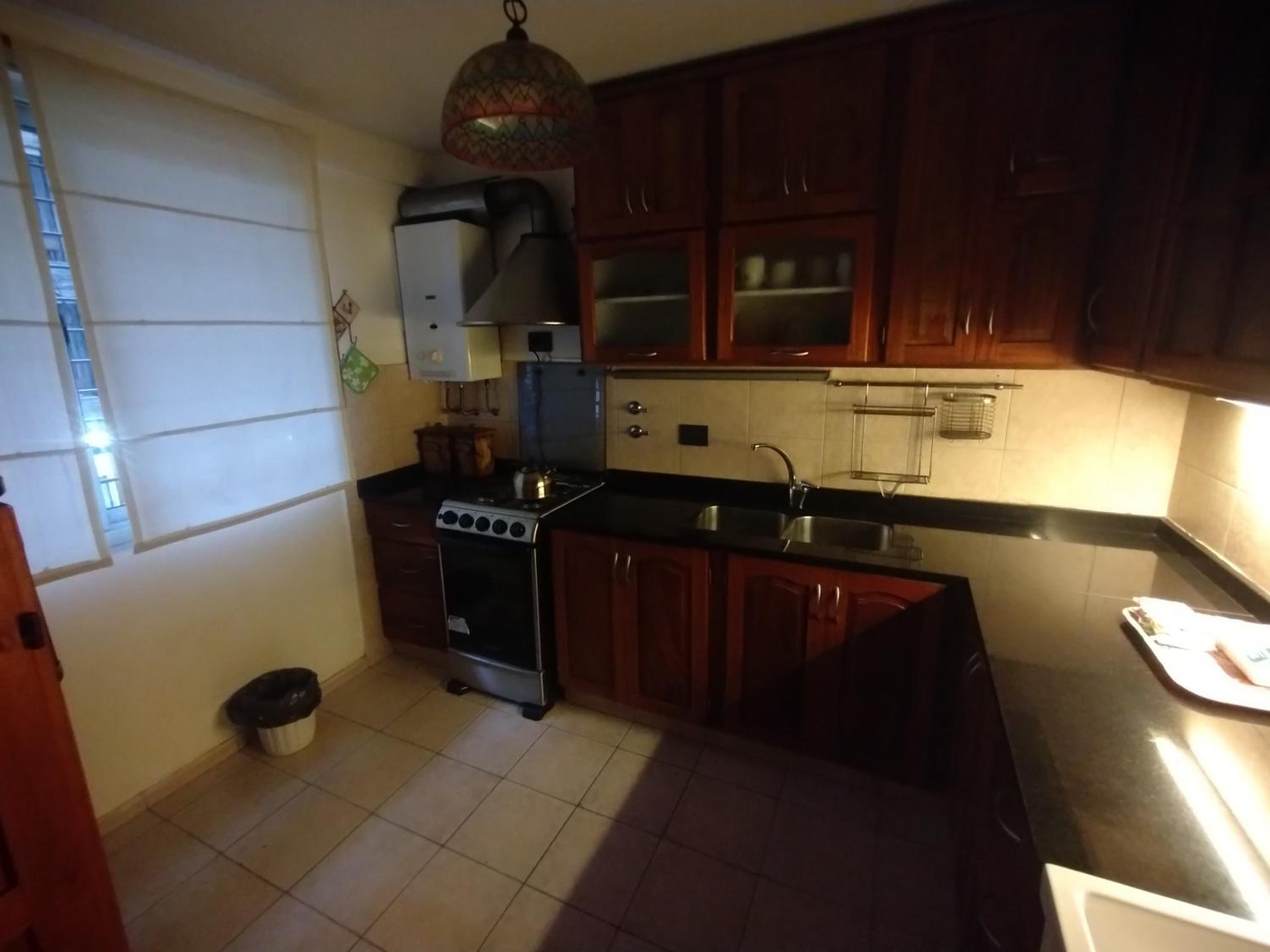 Departamento de 2 dormitorios todos los servicios incluidos aire acondicionado en todos los ambientes TV WiFi excelente ubicación INCLUYE cochera