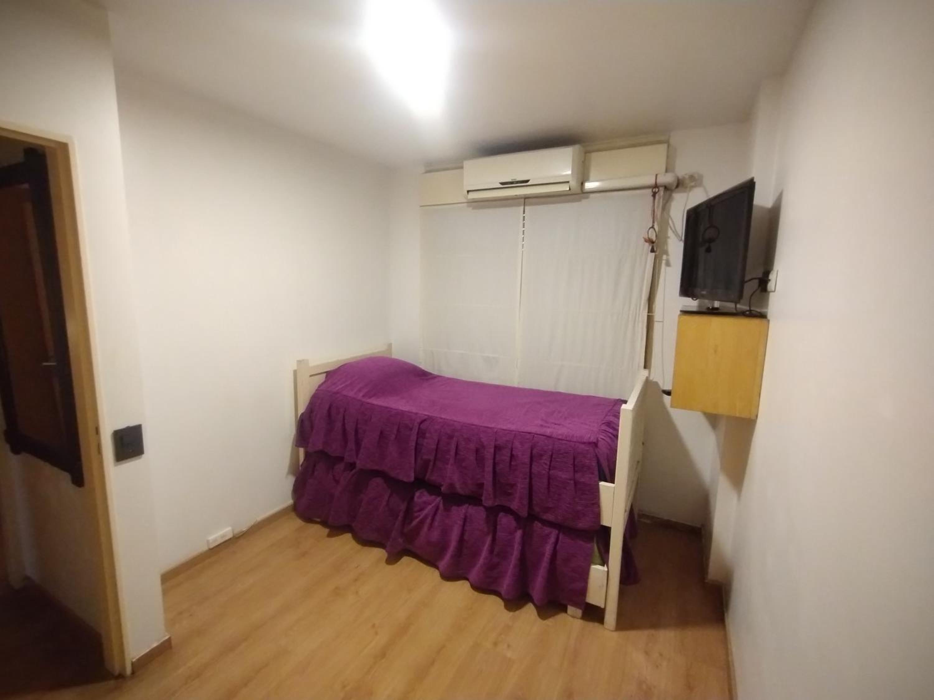 Departamento de 2 dormitorios todos los servicios incluidos aire acondicionado en todos los ambientes TV WiFi excelente ubicación INCLUYE cochera