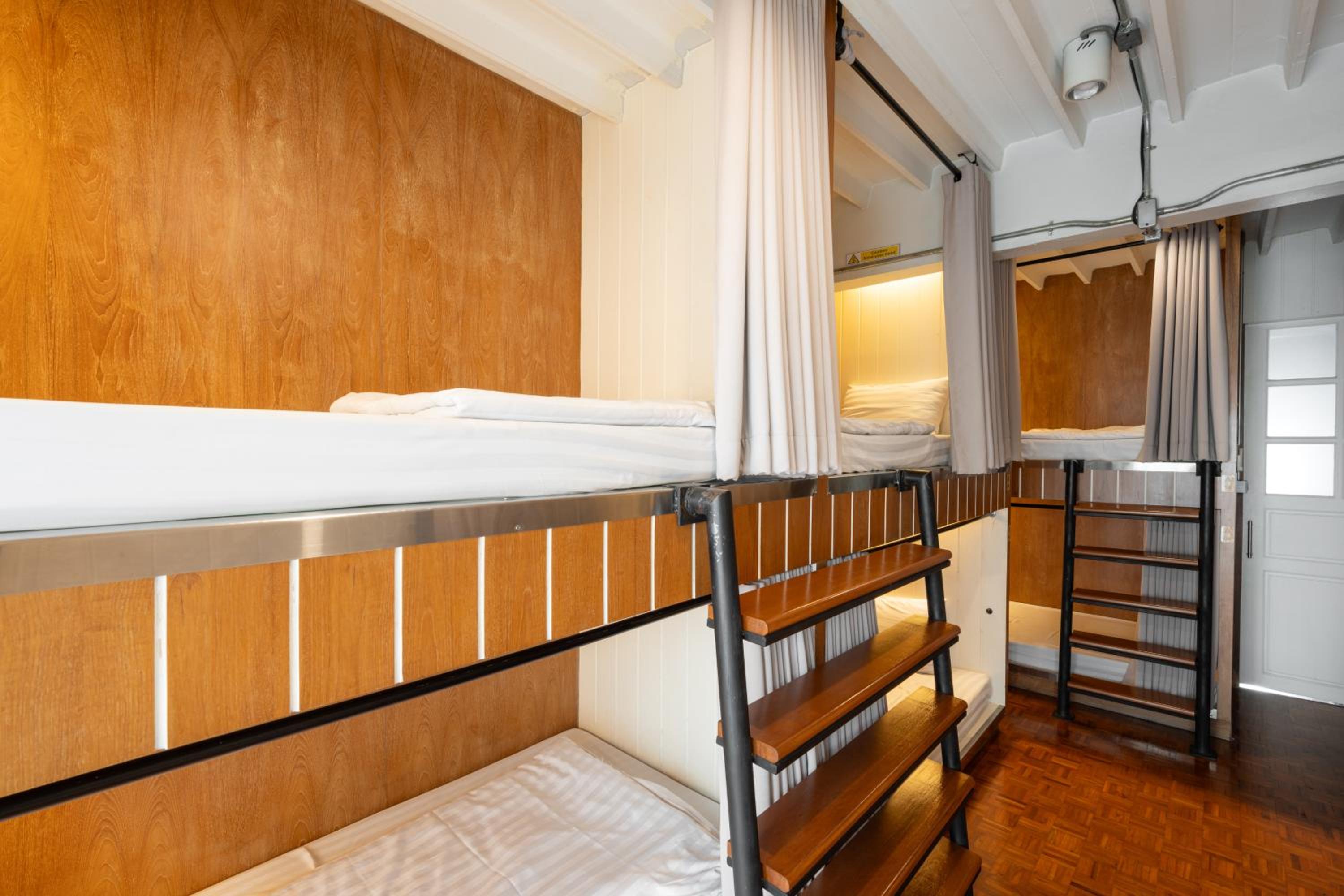 Bed Addict Hostel