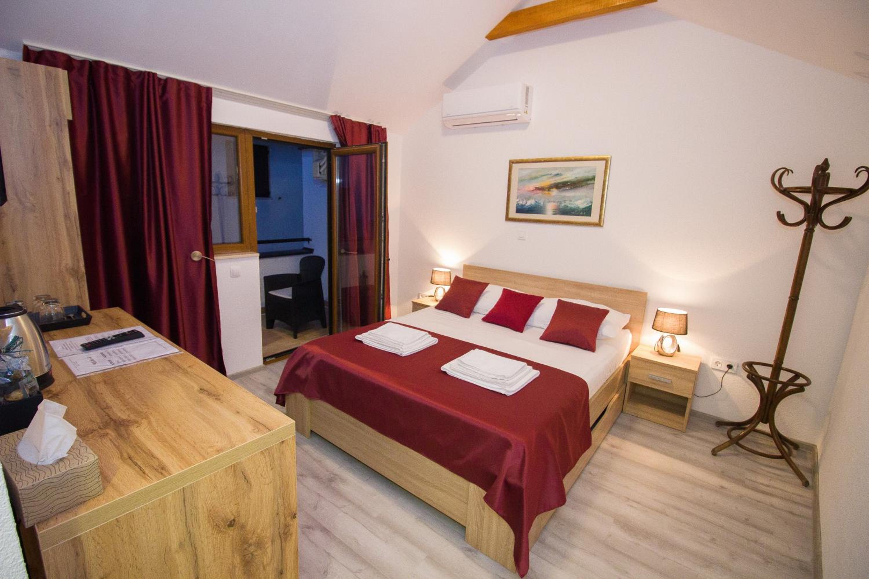 Villa Deny Mostar - with private parking