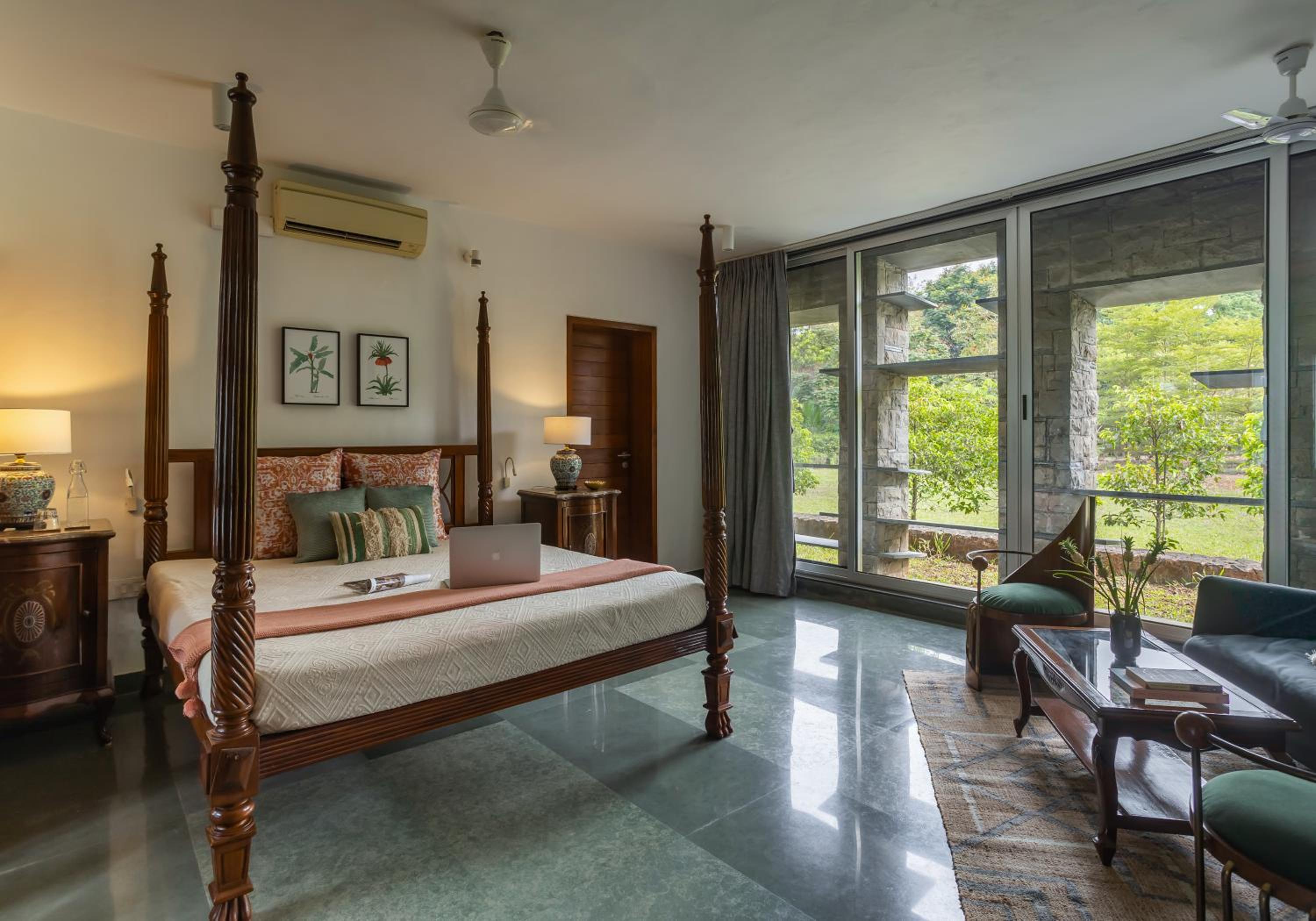 LohonoStays Maharajah House view 5