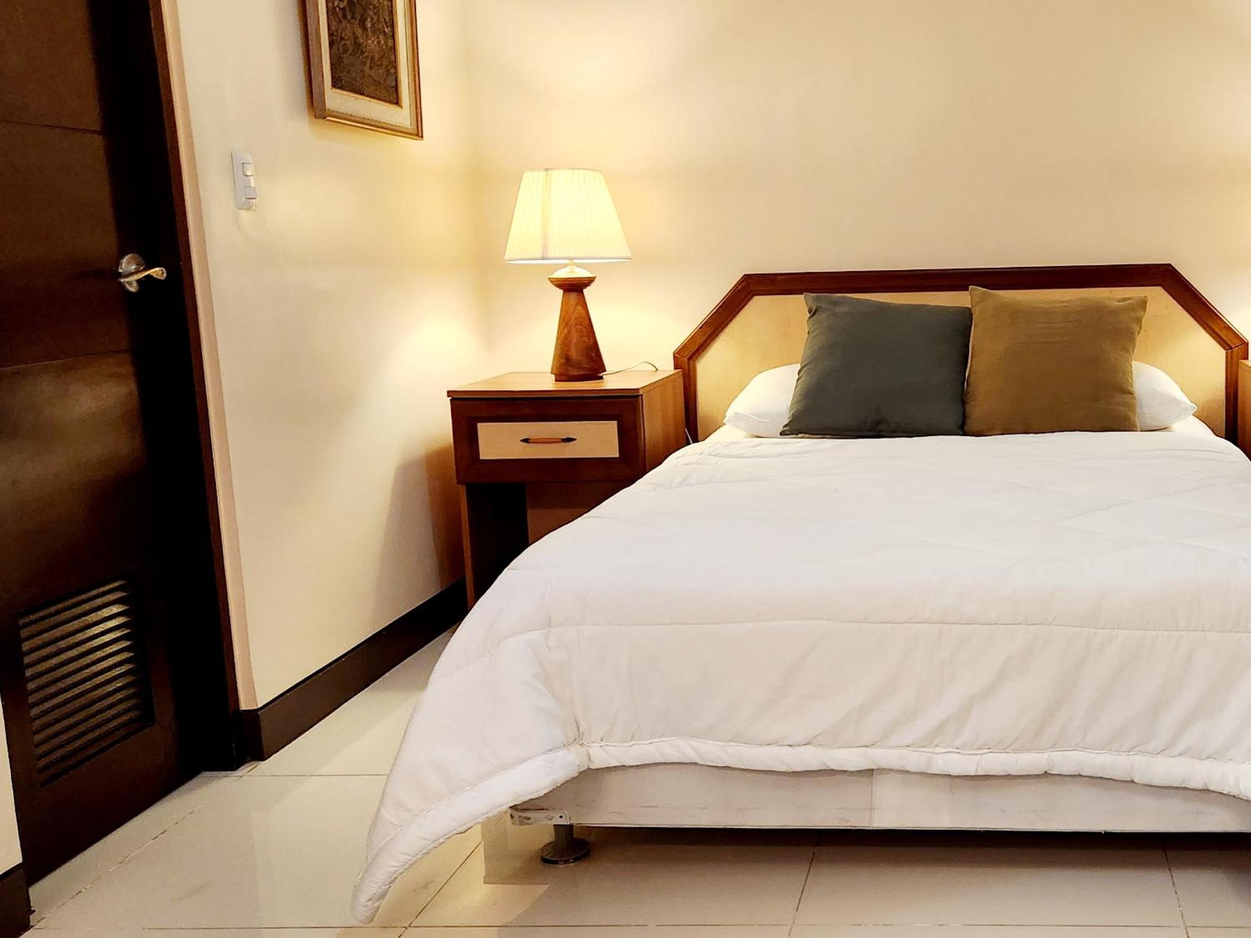 Casa Antonio at Viceroy McKinley Hill view 5