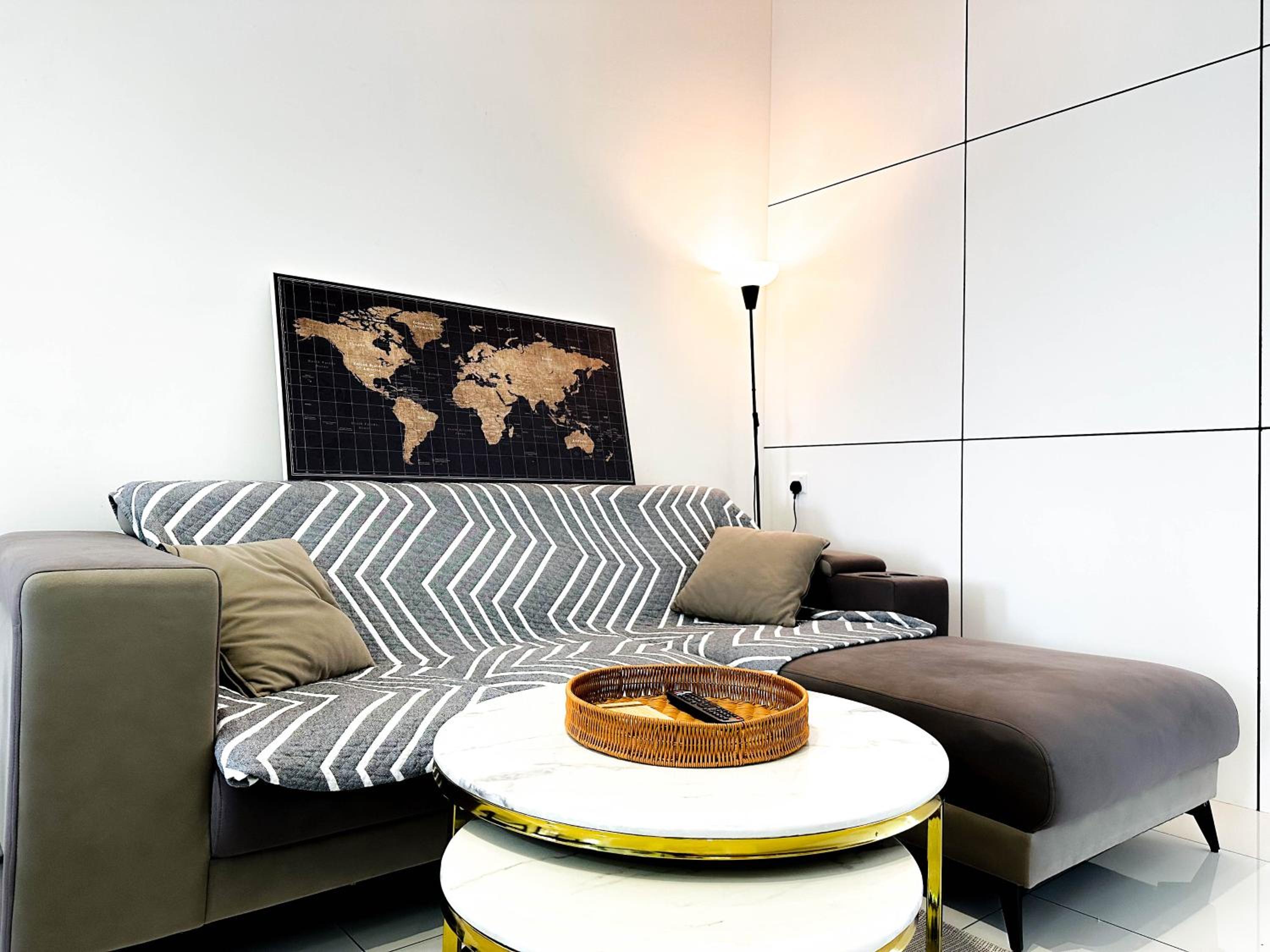Beacon Executive Suite with SkyPool 3BR 8pax Georgetown Penang photo 2